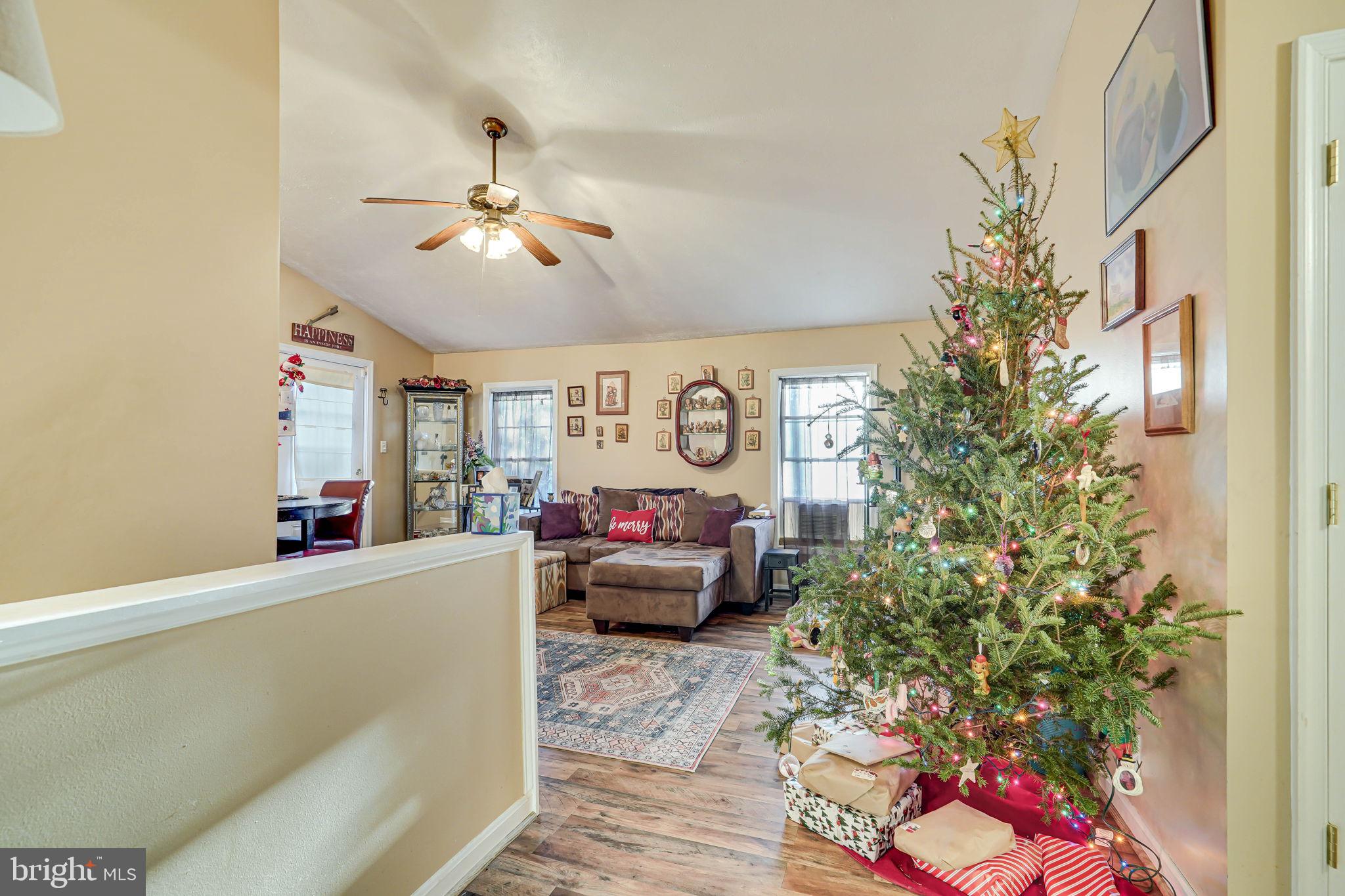 AQUIA HARBOUR - Residential