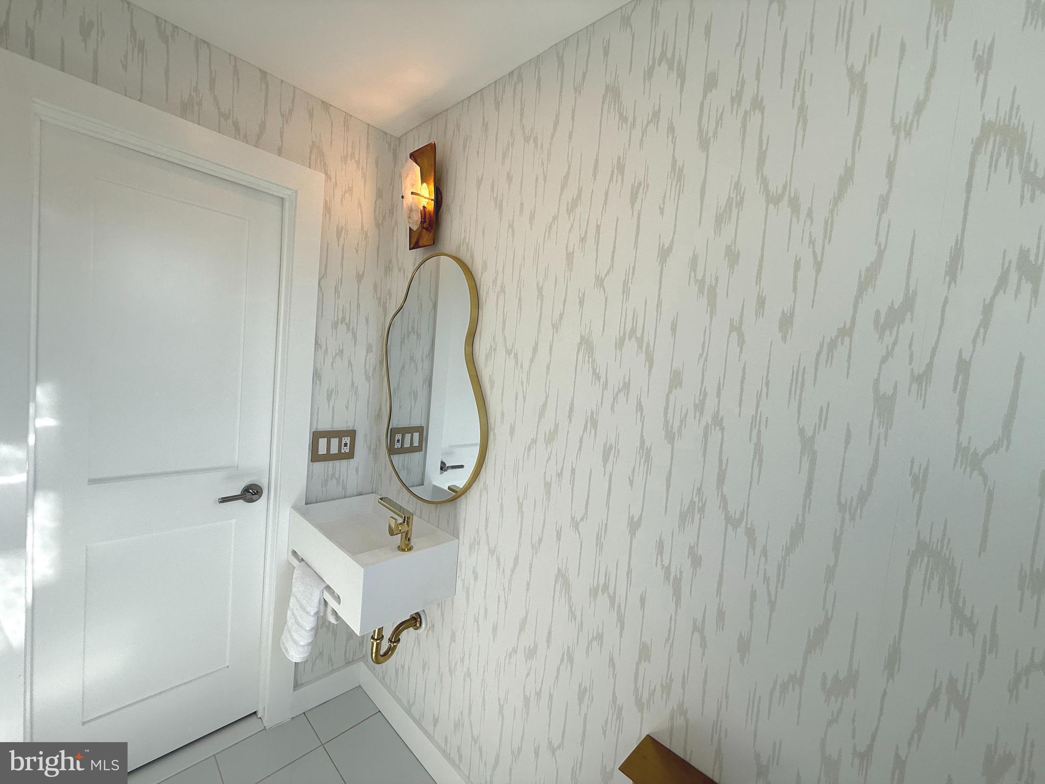LAURELDALE - Residential