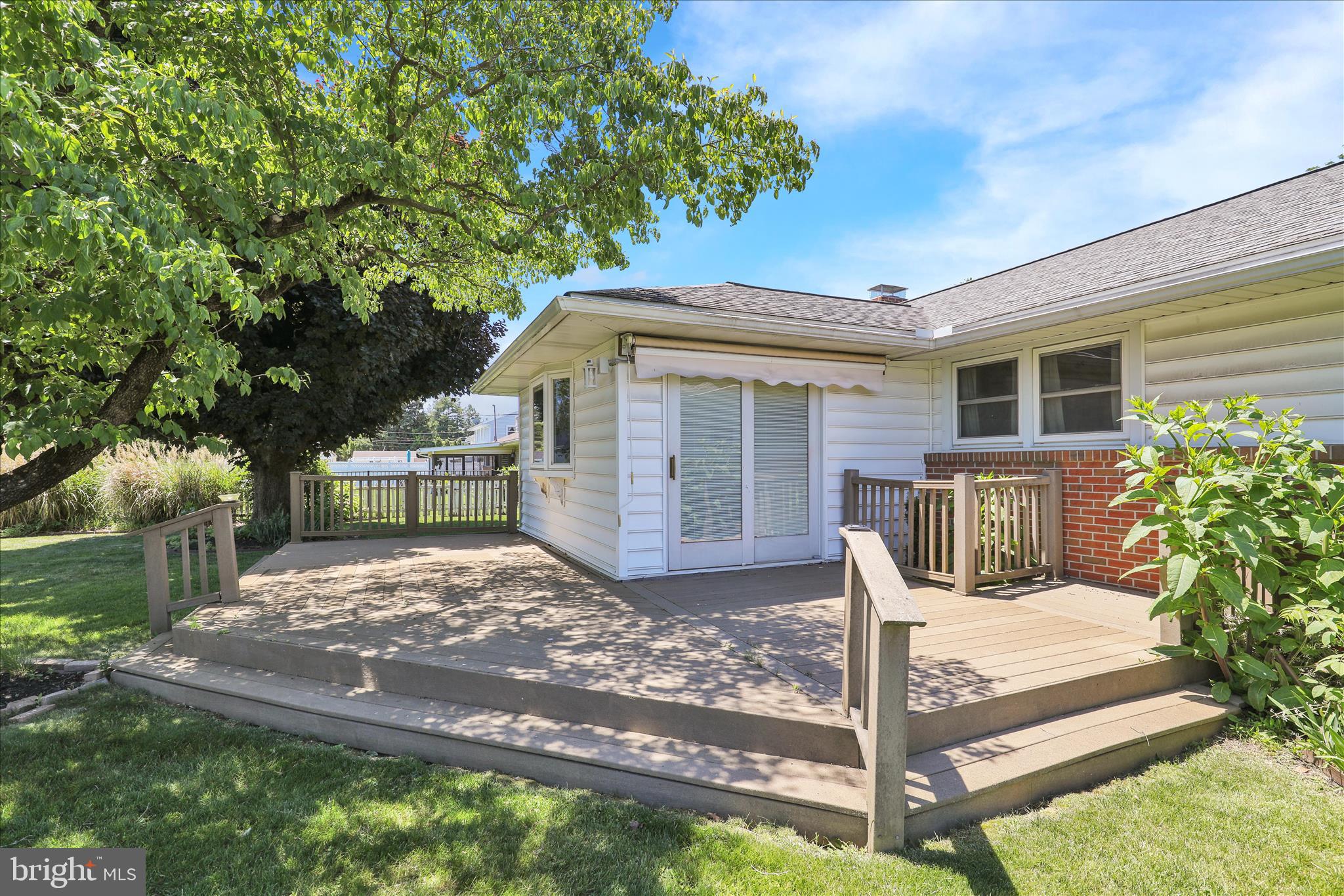 COLONY PARK - Residential