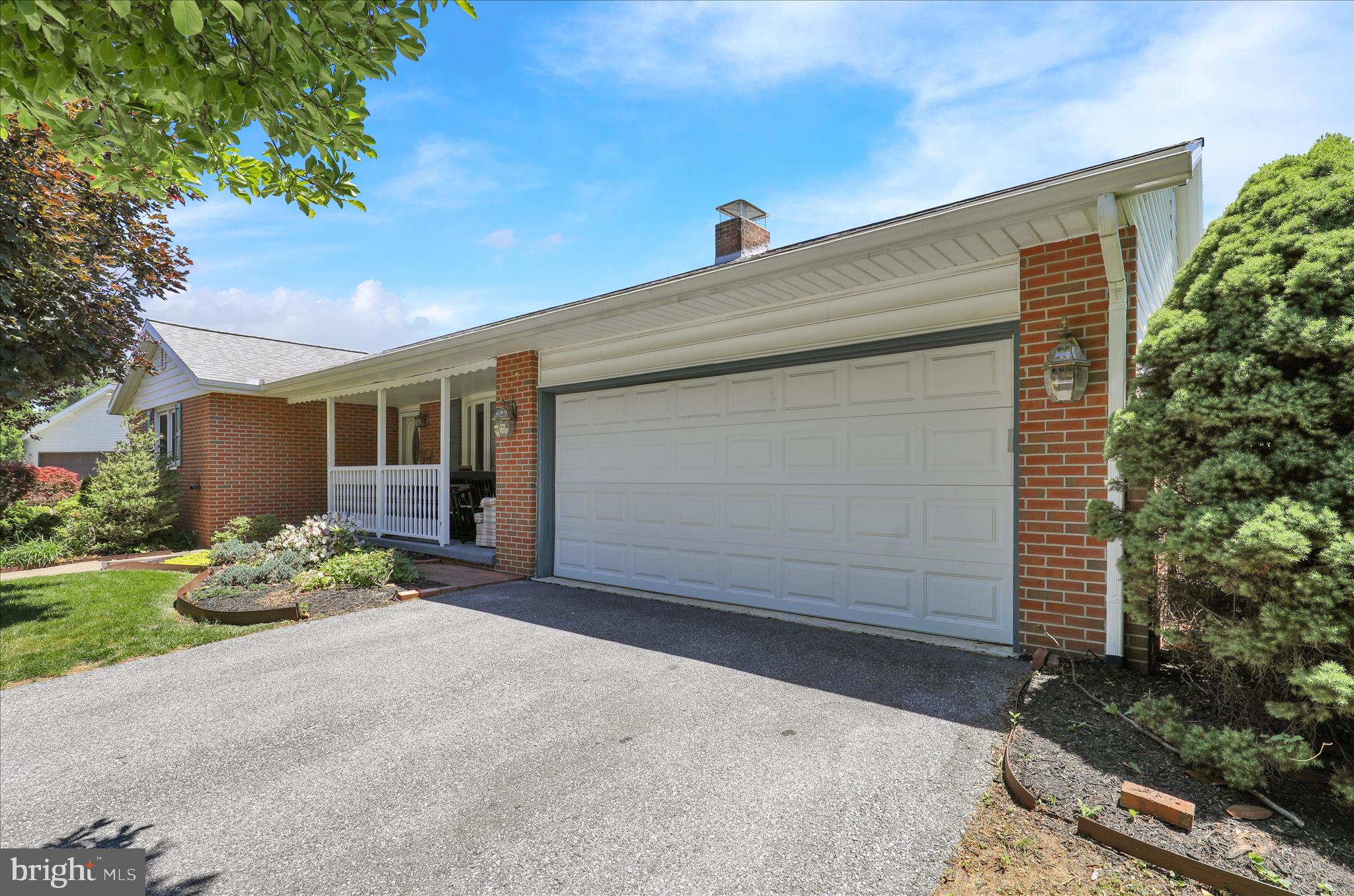 COLONY PARK - Residential