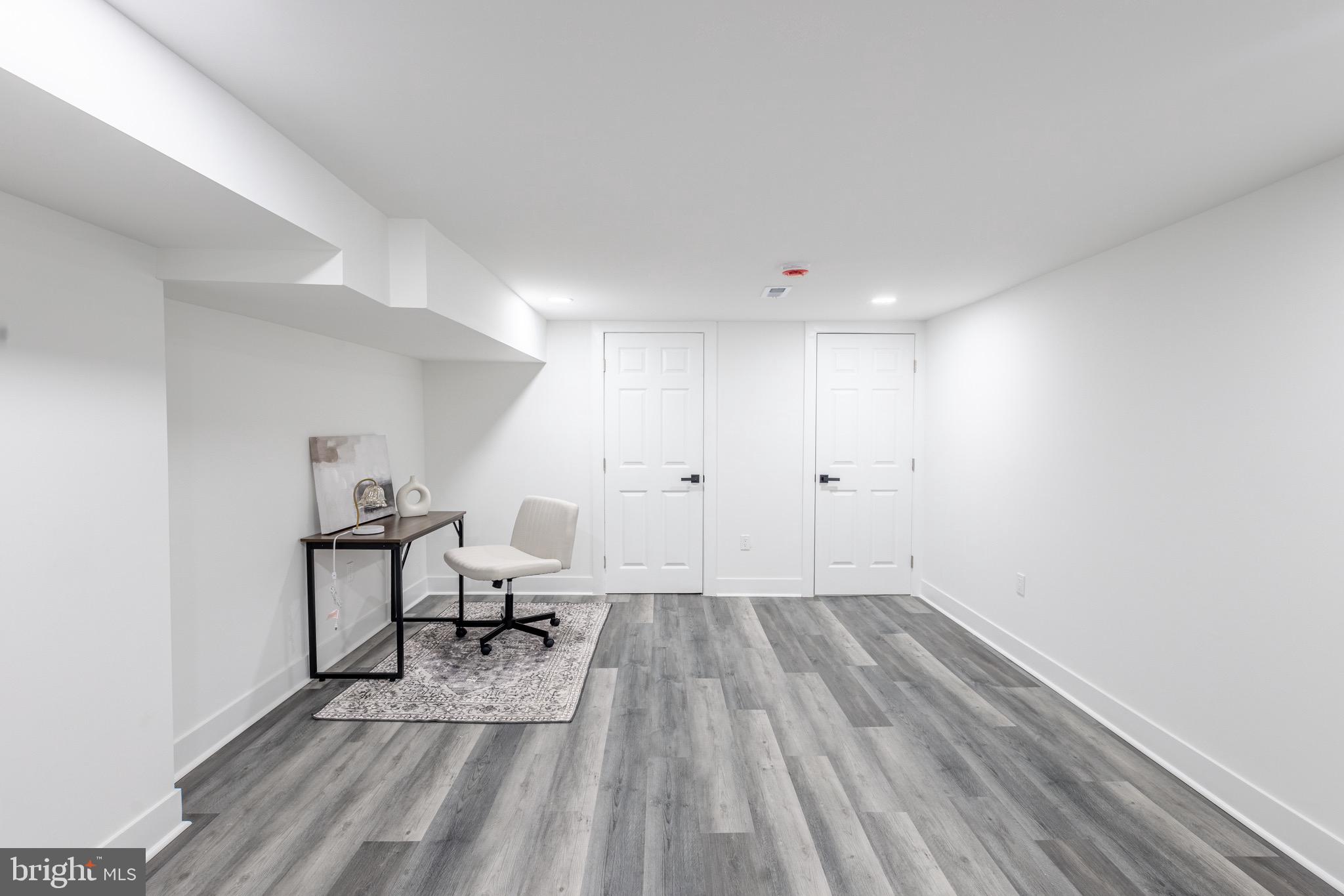 WAVERLY - Residential