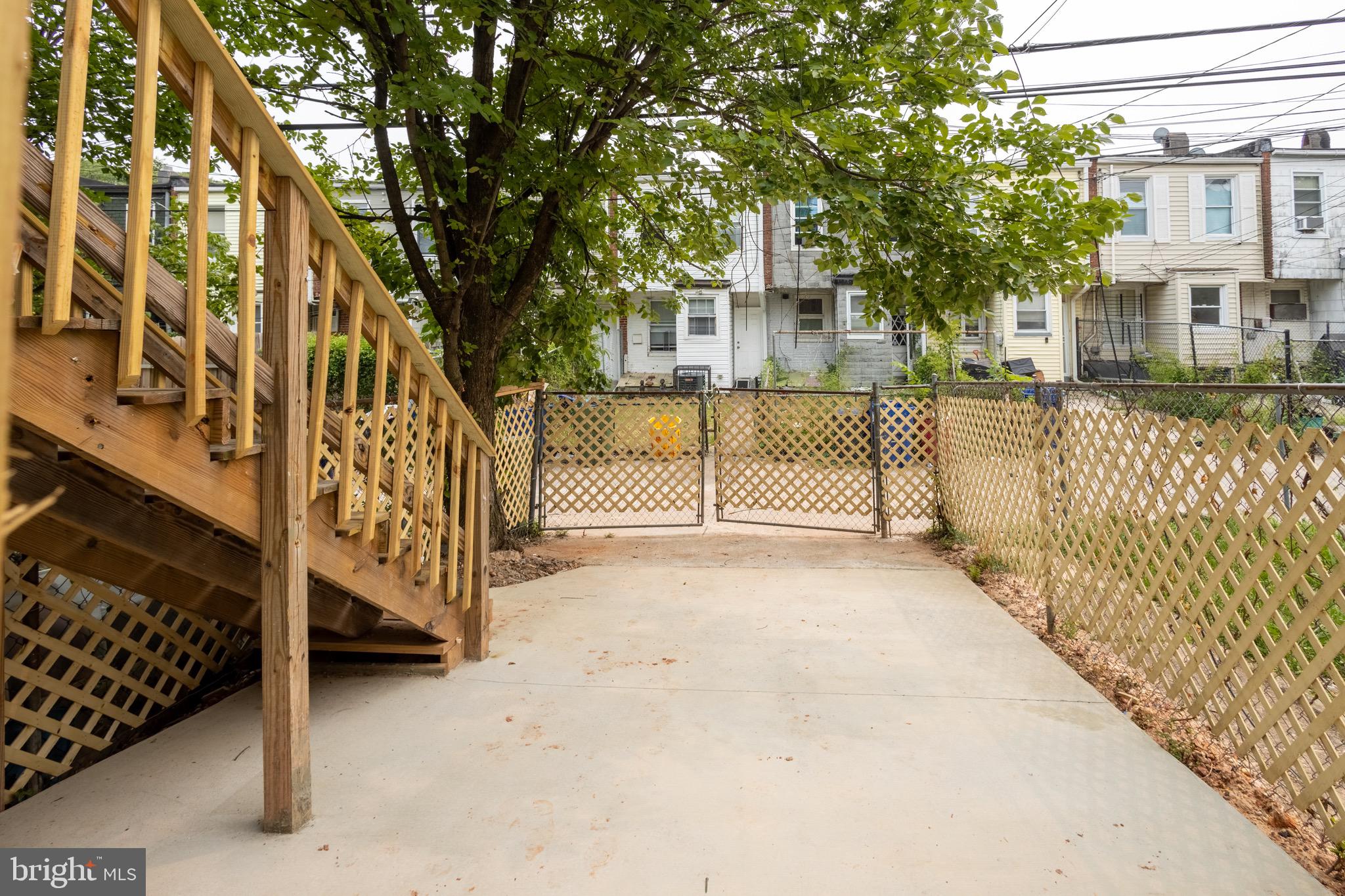 WAVERLY - Residential