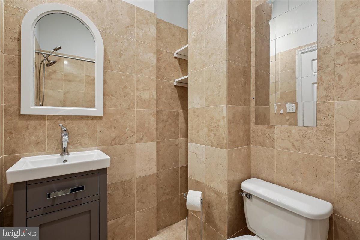 LOGAN CIRCLE - Residential