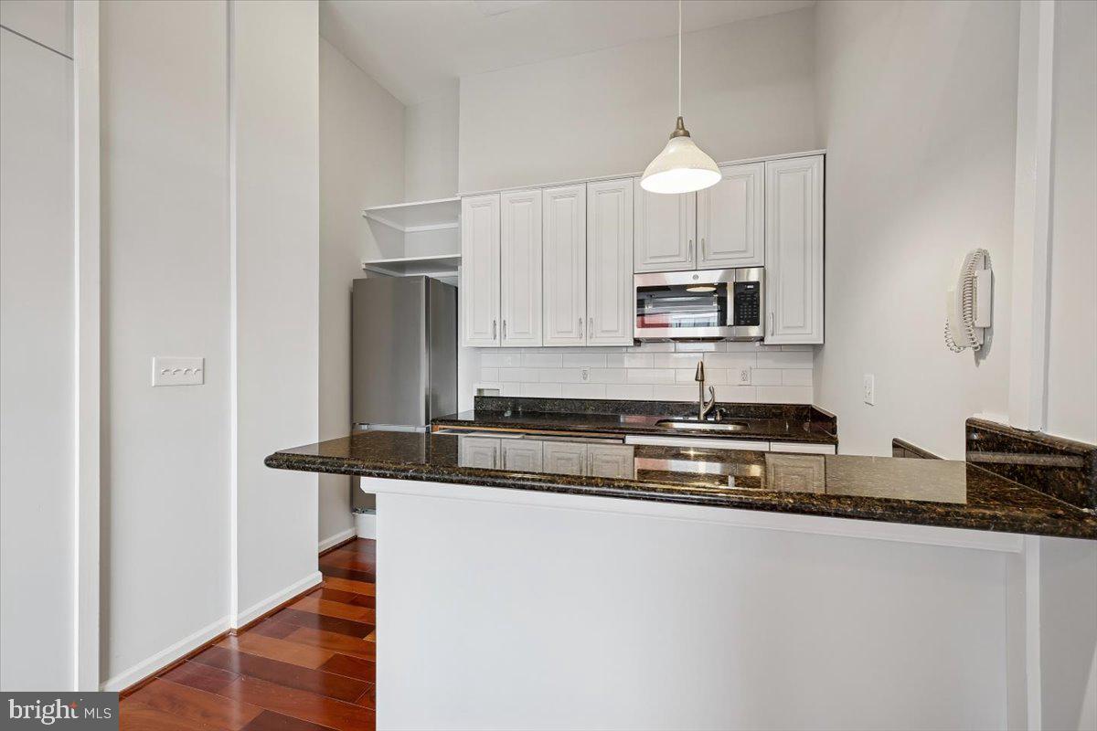LOGAN CIRCLE - Residential