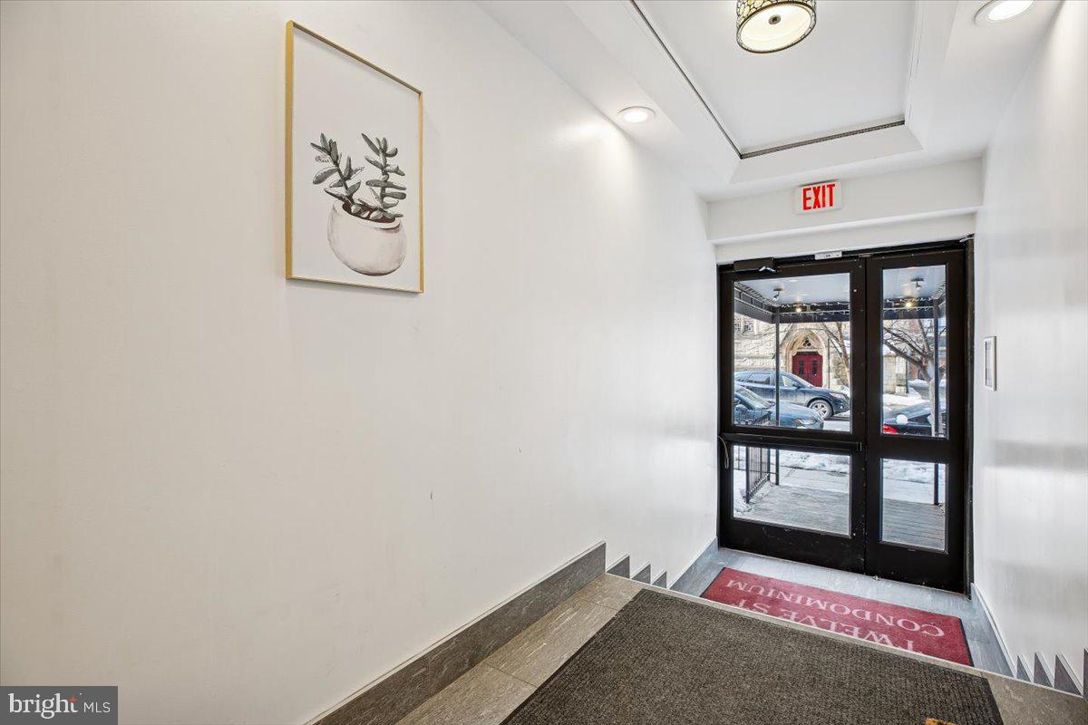 LOGAN CIRCLE - Residential