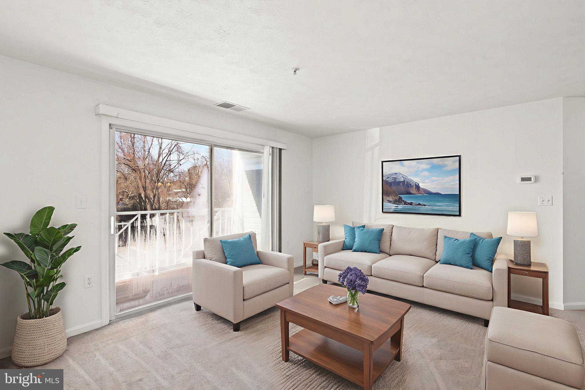 RIVERSIDE PARK - Residential