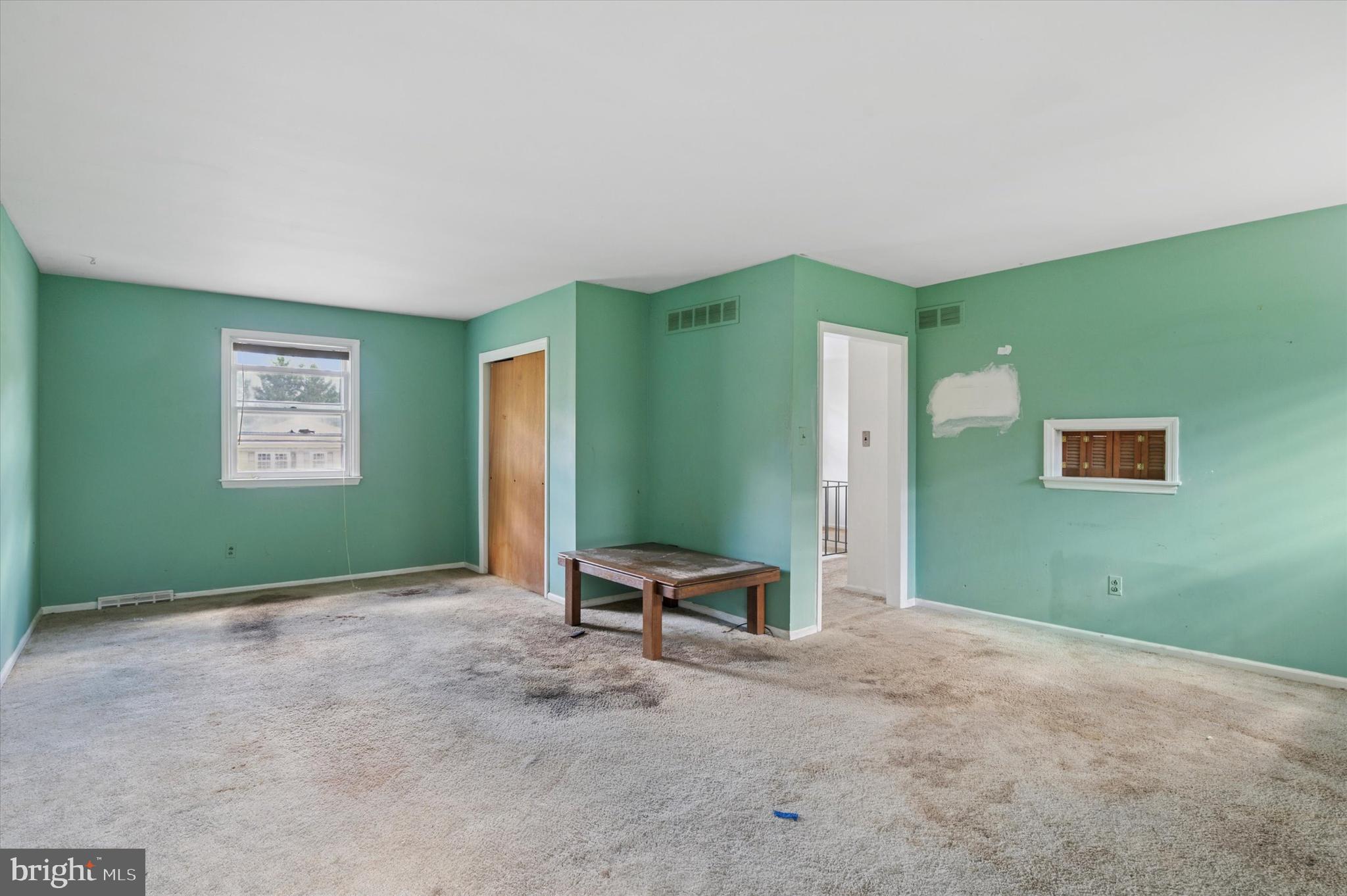 ARUNDEL - Residential