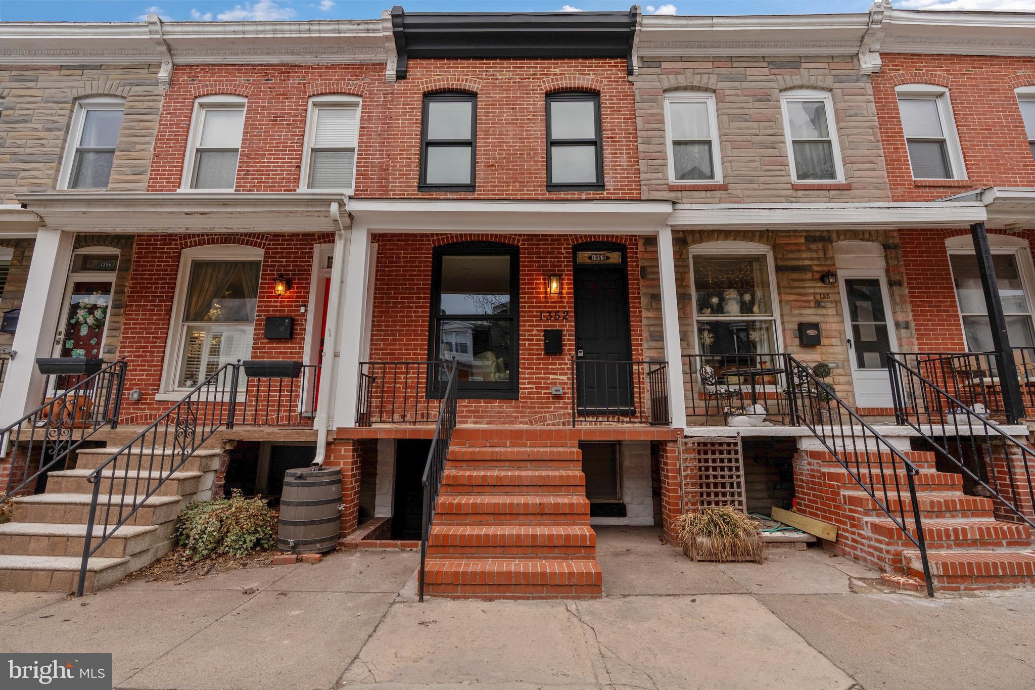 LOCUST POINT - Residential