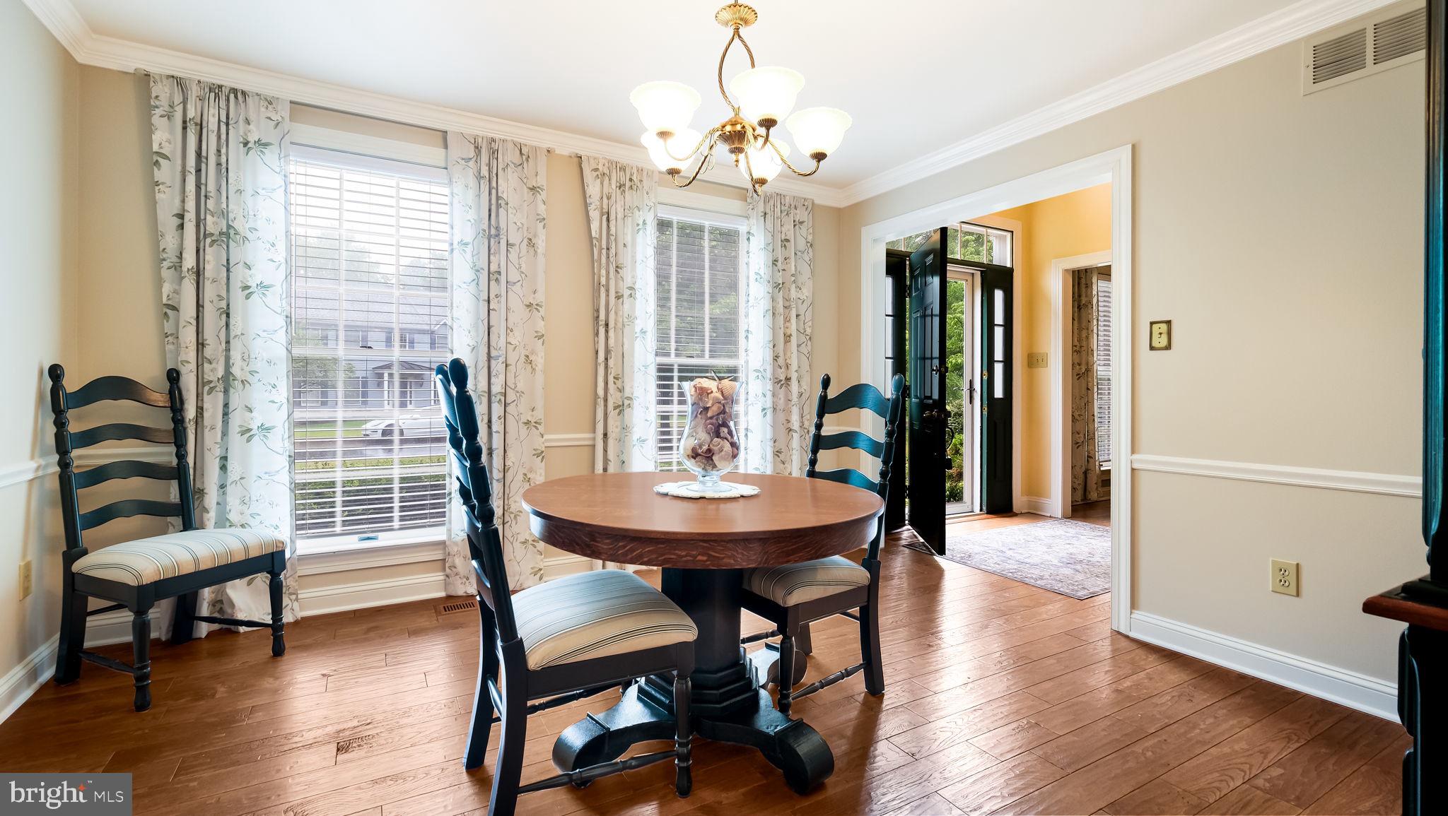 RIDGLEY - Residential