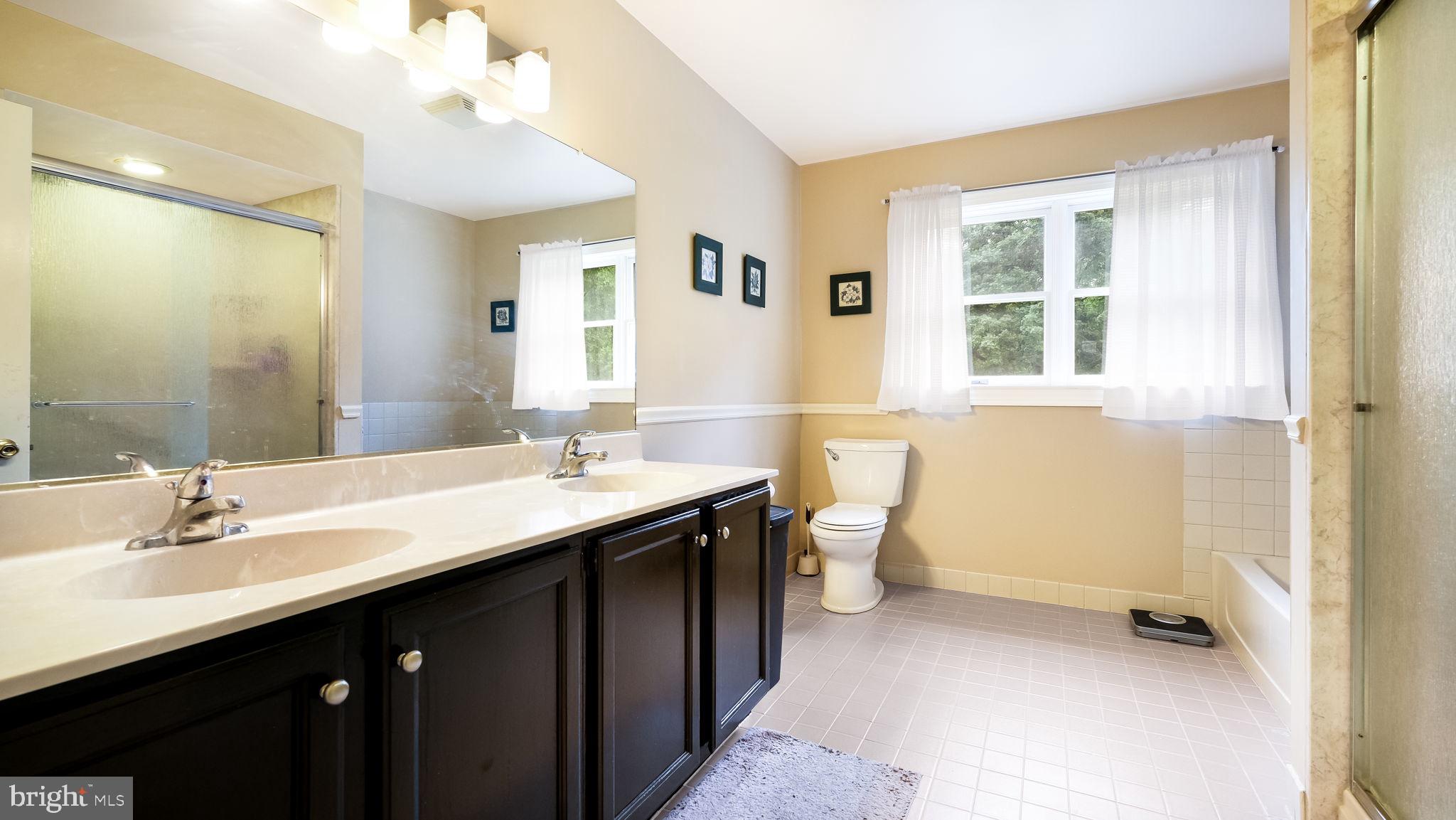RIDGLEY - Residential