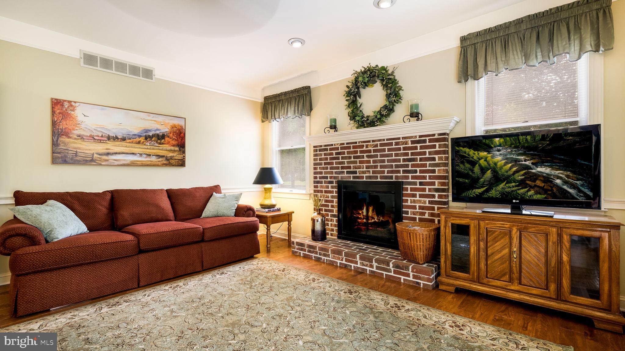 RIDGLEY - Residential