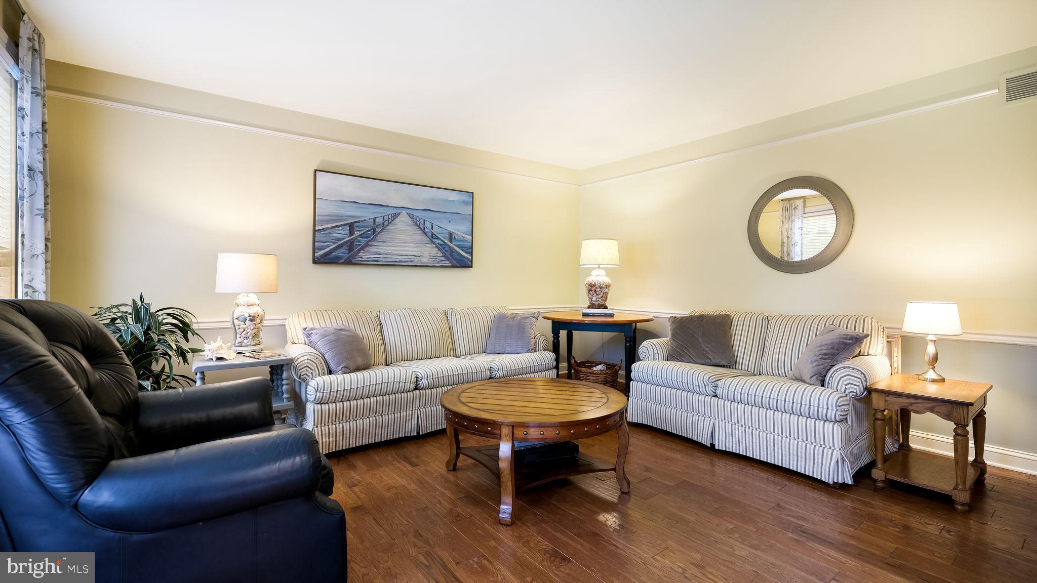 RIDGLEY - Residential