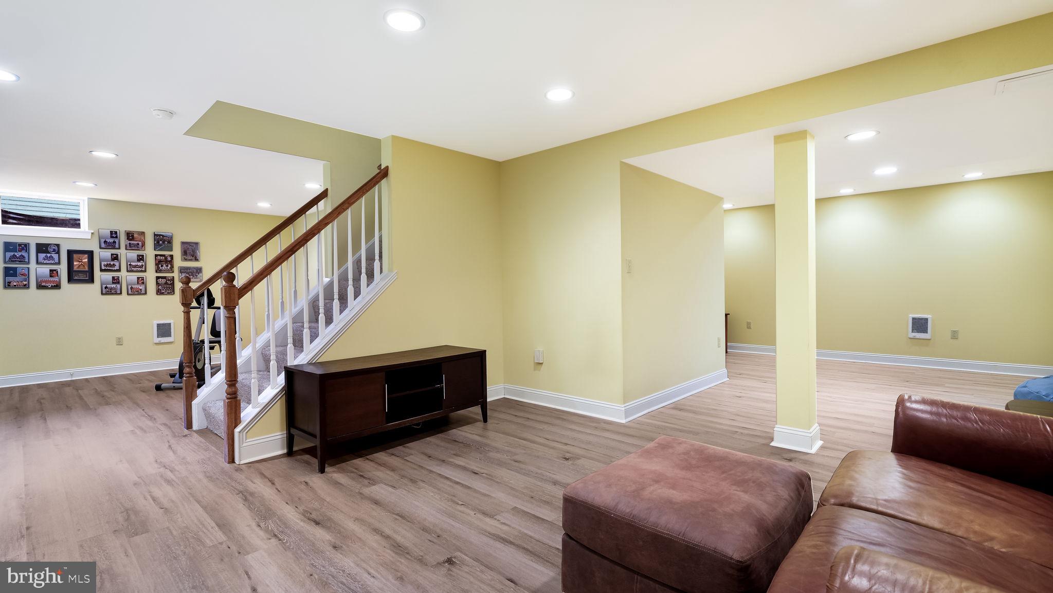 RIDGLEY - Residential
