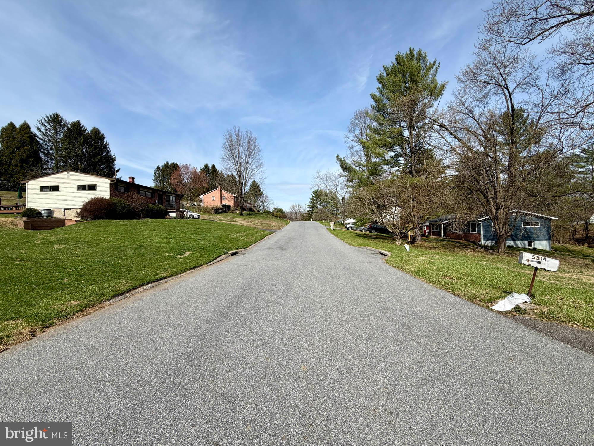 MERRYMAN HEIGHTS - Residential