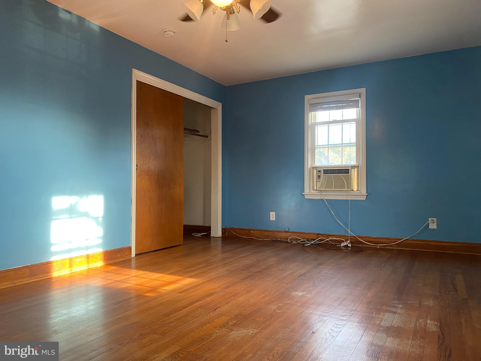 DEERFIELD - Residential Lease