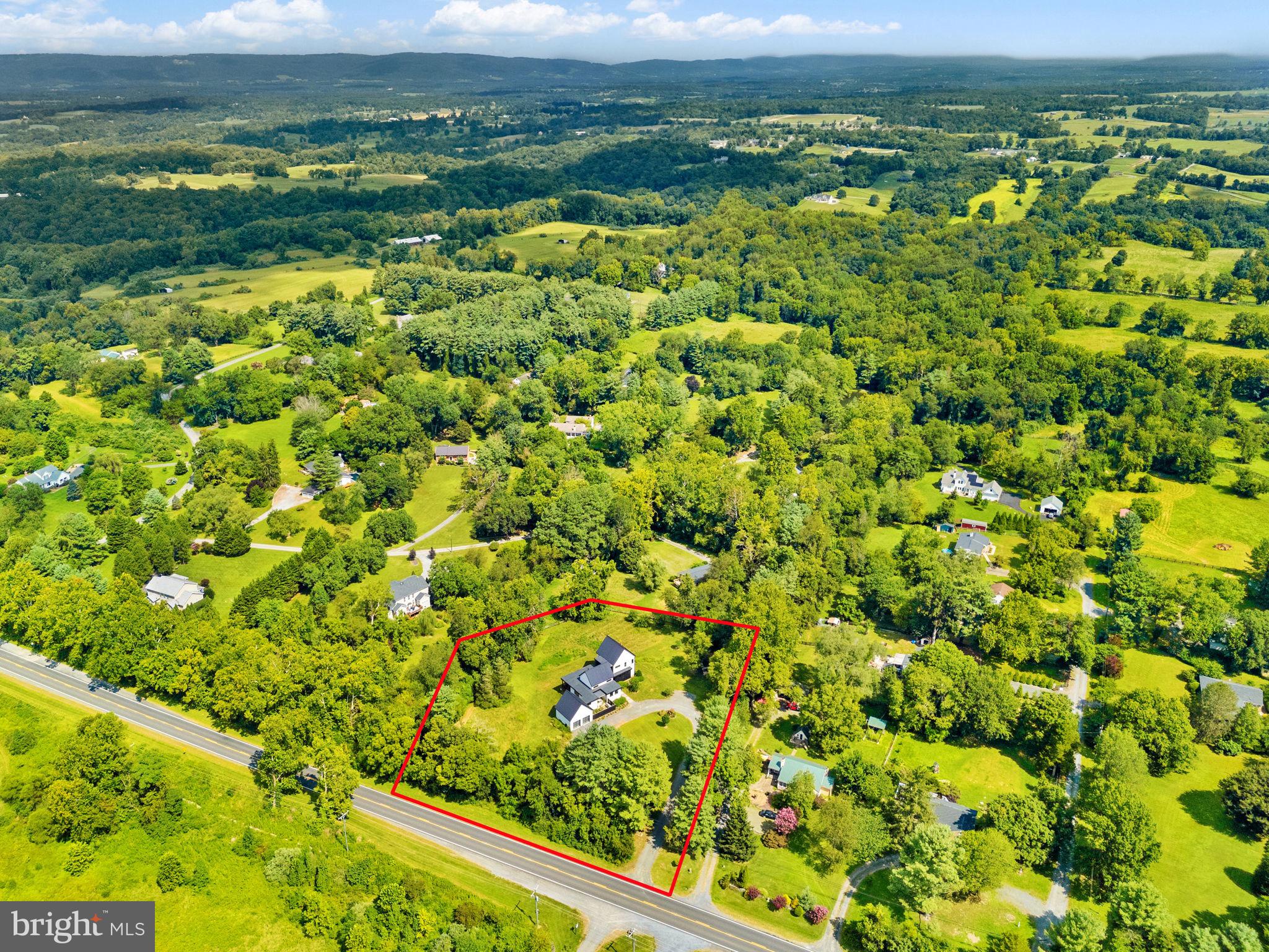 ASPEN HILL - Residential