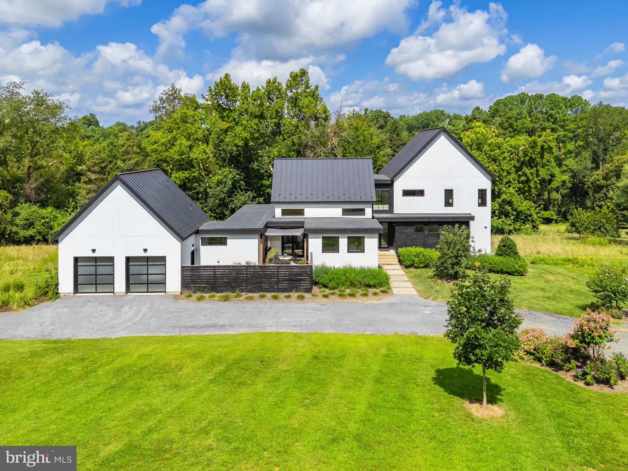 ASPEN HILL - Residential