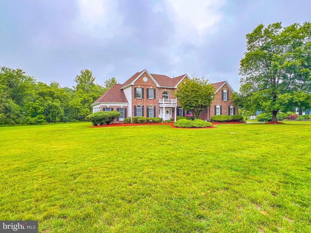 WASHINGTON CROSSING - Residential