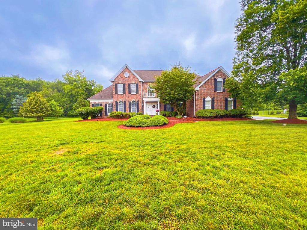 WASHINGTON CROSSING - Residential