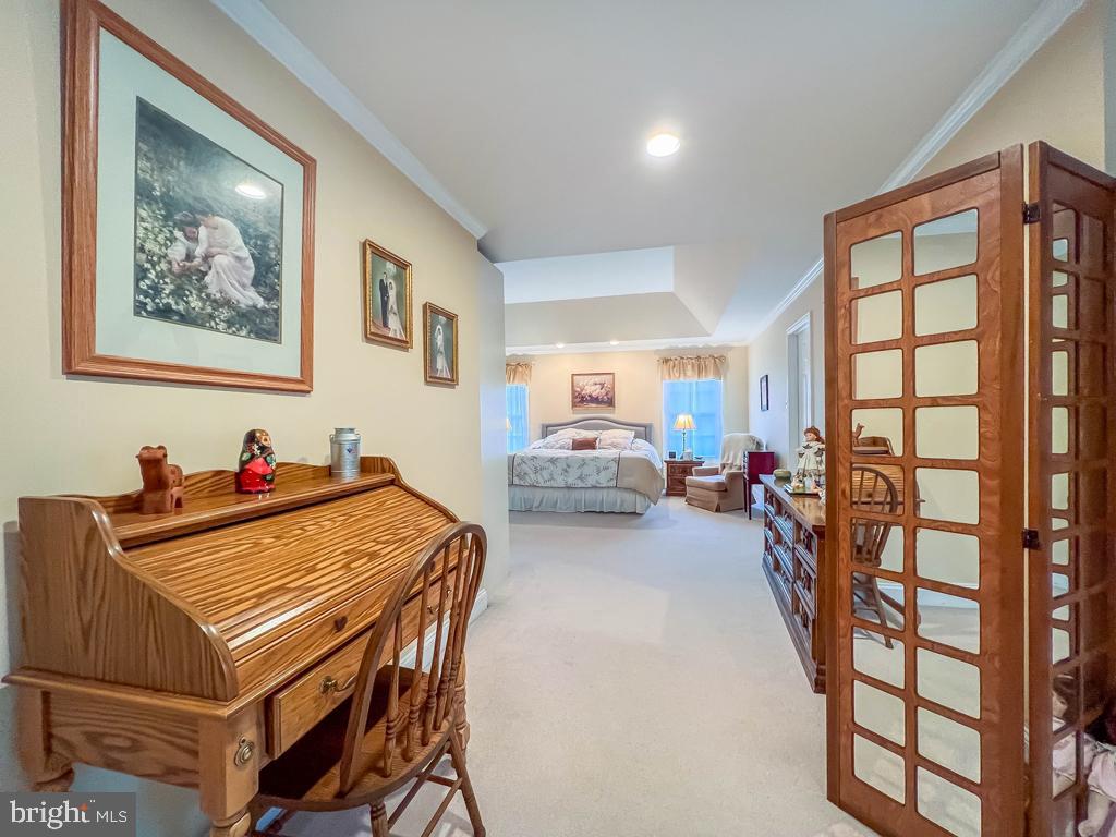 WASHINGTON CROSSING - Residential