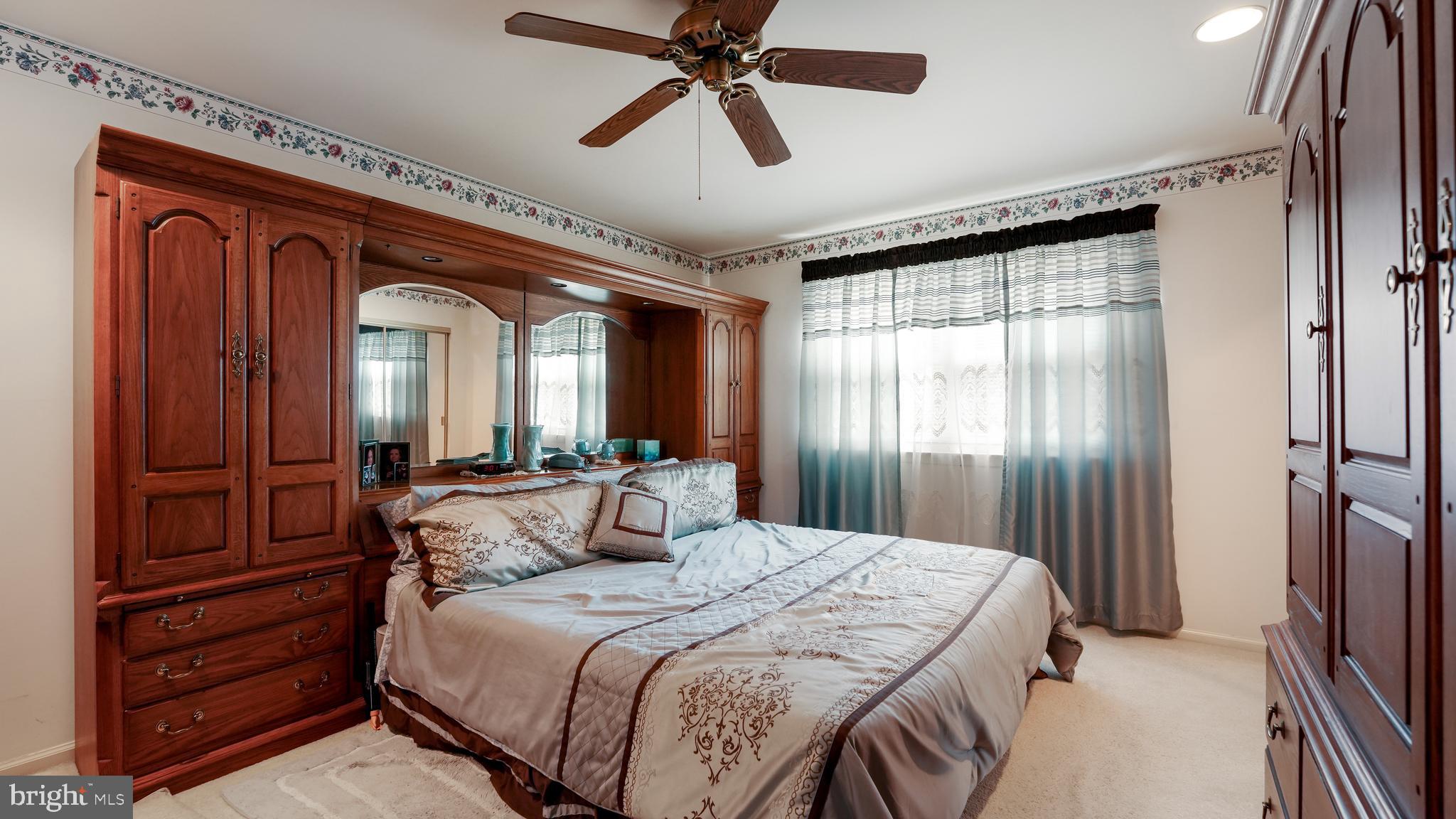 DEERFIELD - Residential