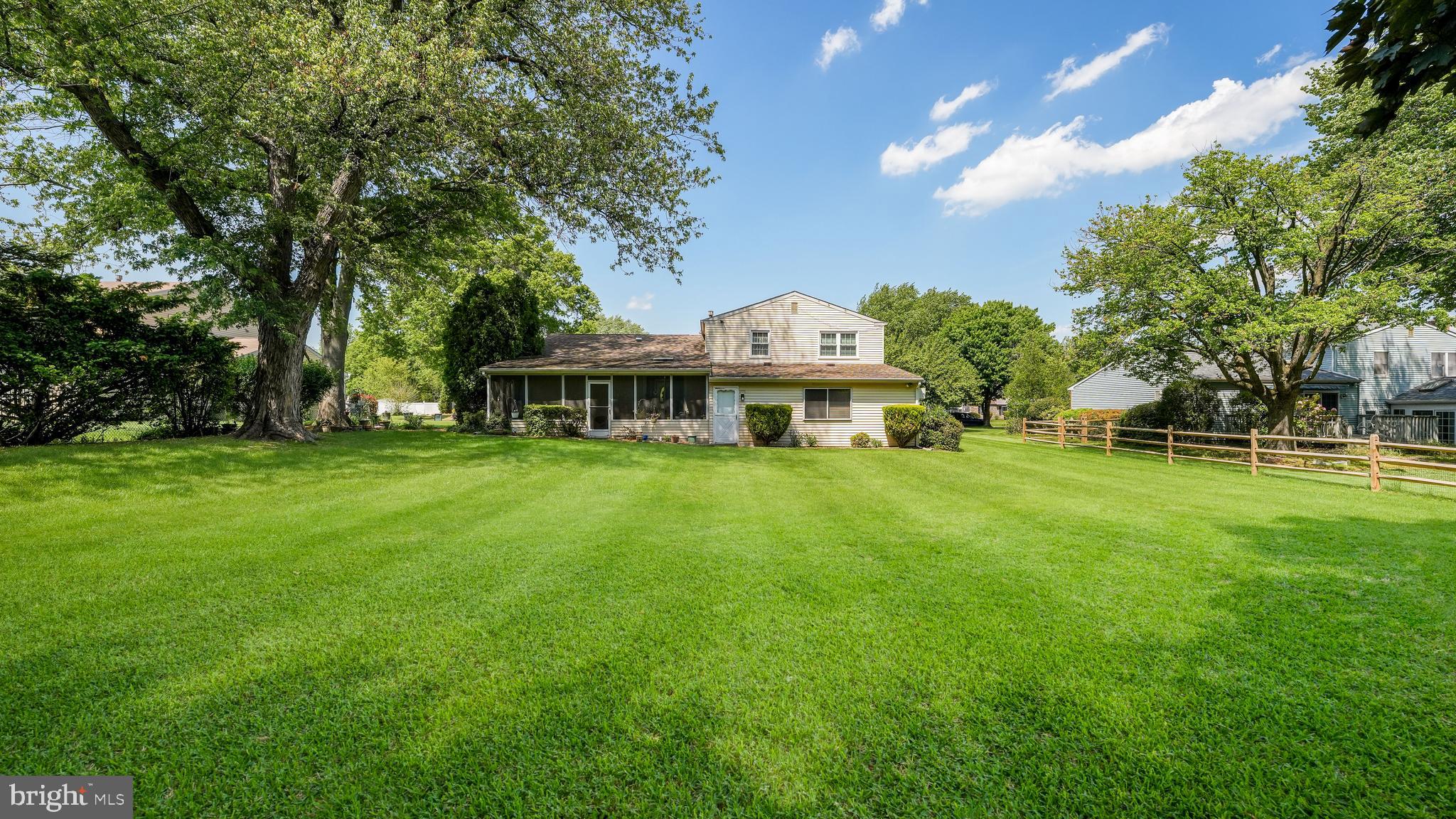 DEERFIELD - Residential