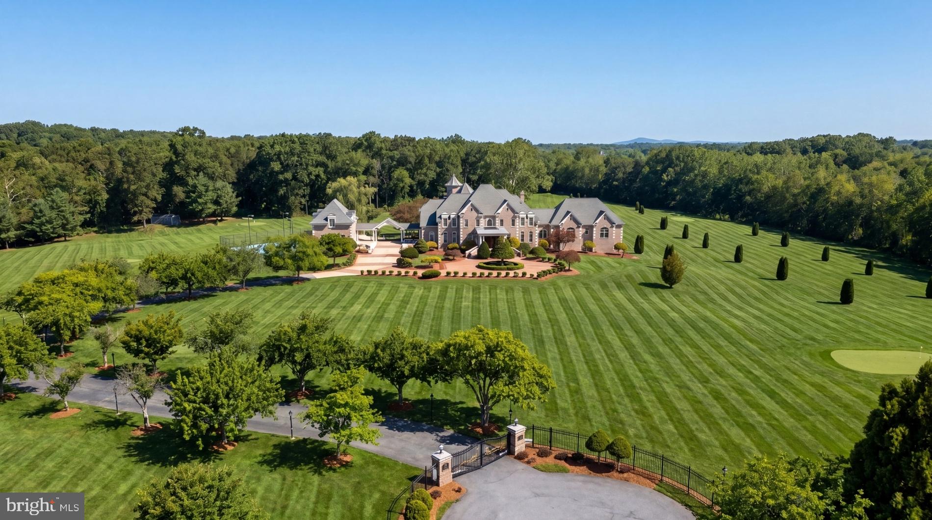 SENECA HIGHLANDS - Residential