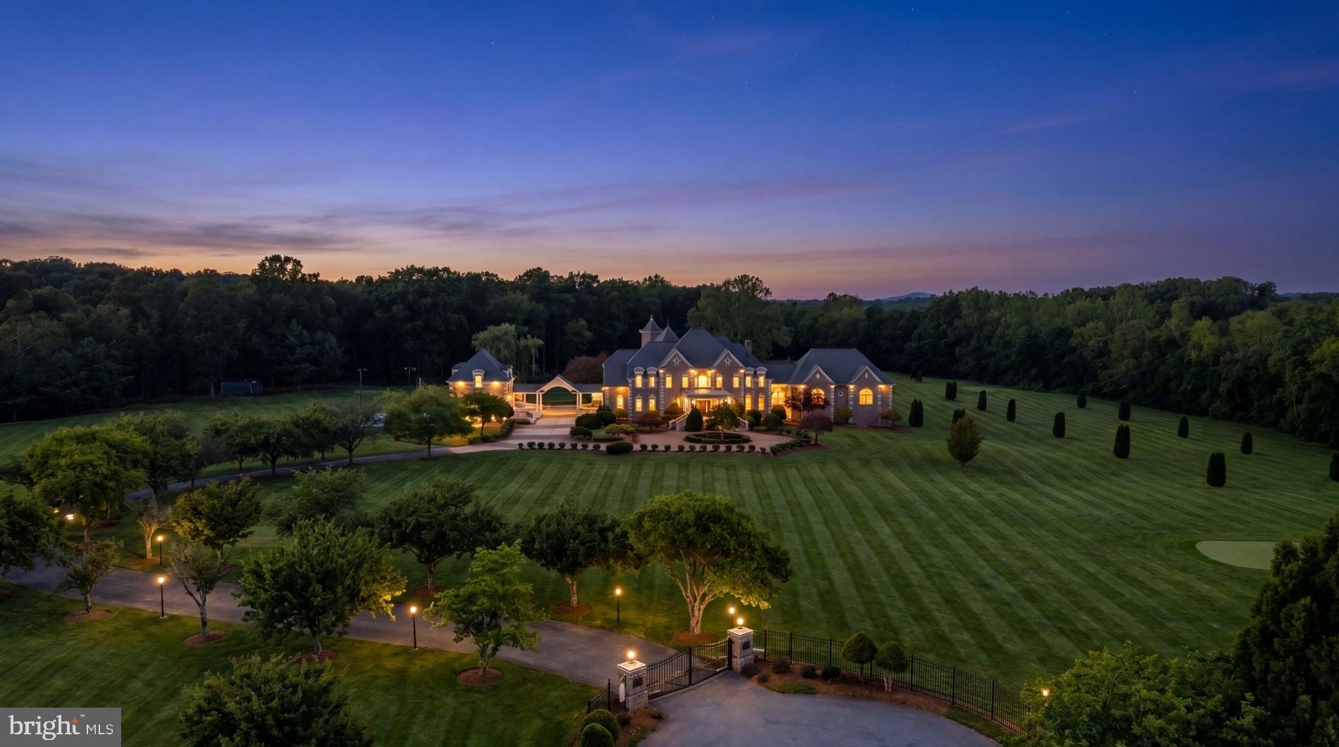 SENECA HIGHLANDS - Residential