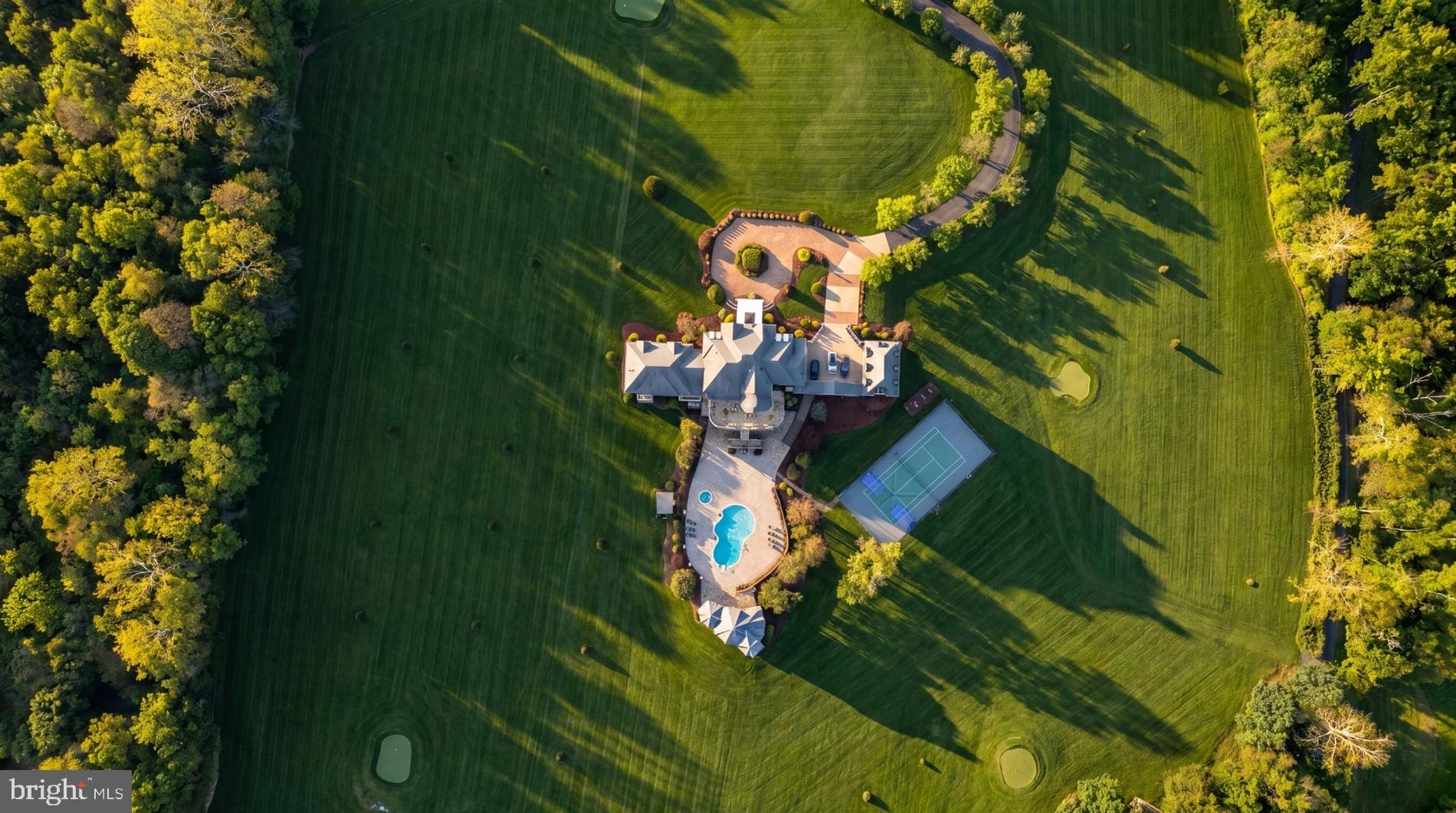 SENECA HIGHLANDS - Residential