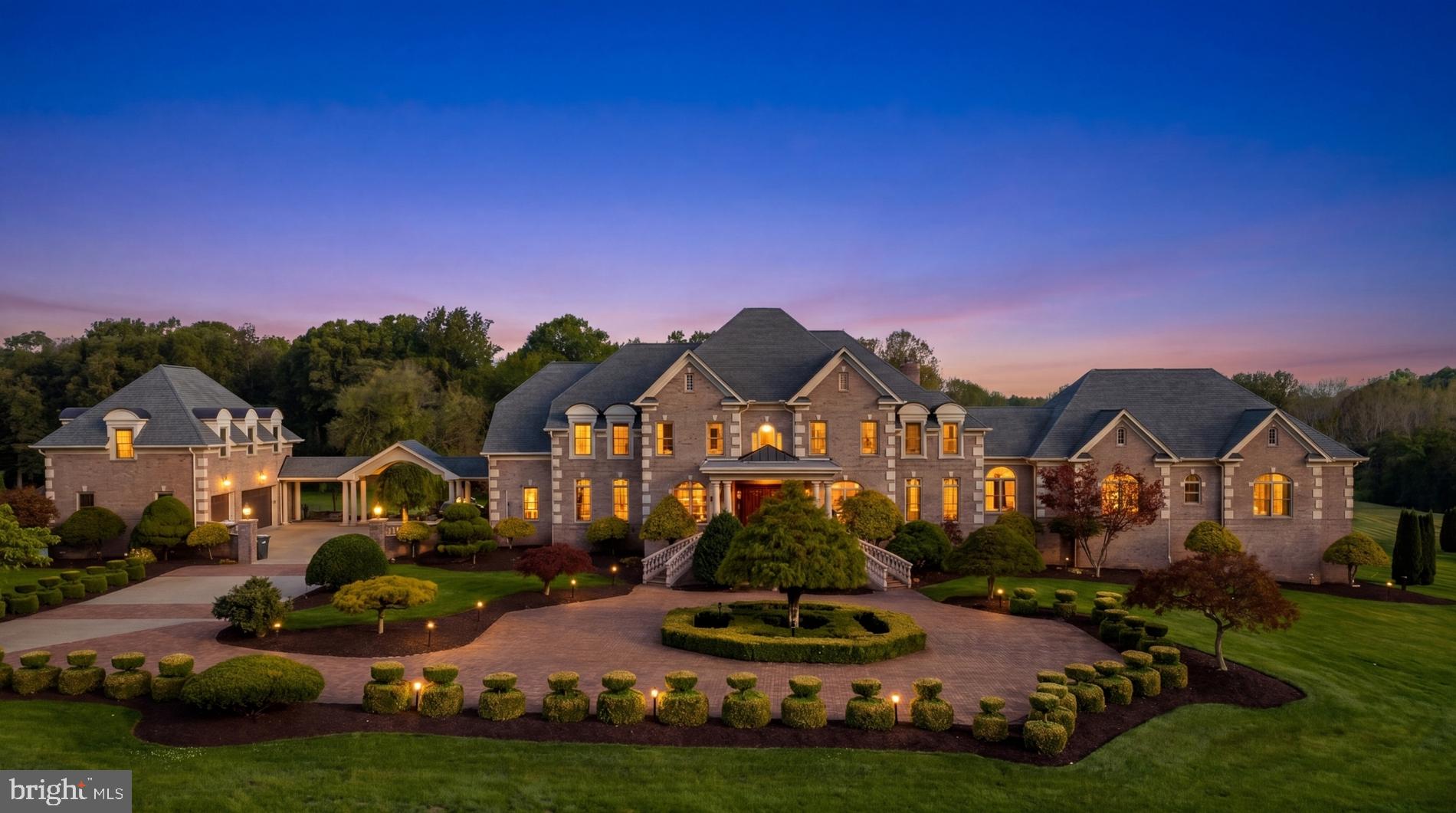 SENECA HIGHLANDS - Residential