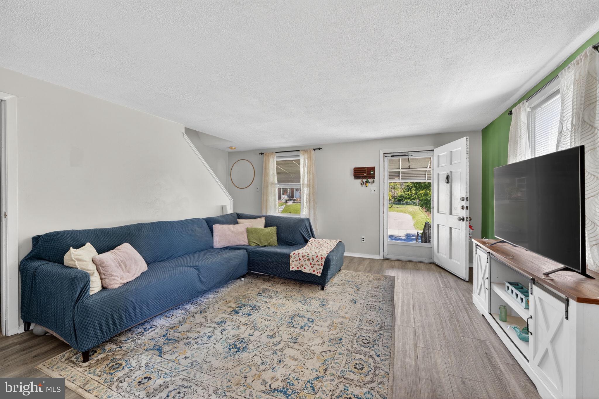 LEEDOM ESTS - Residential