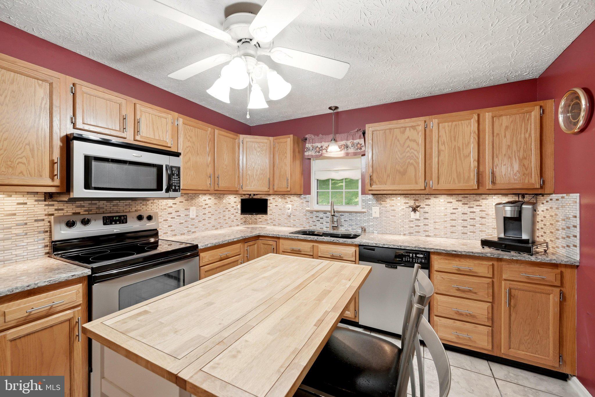 APPLE MT LAKE - Residential