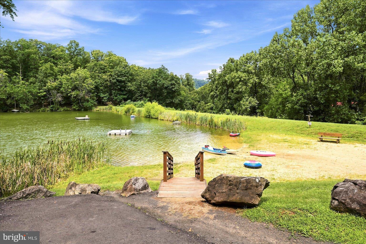 APPLE MT LAKE - Residential