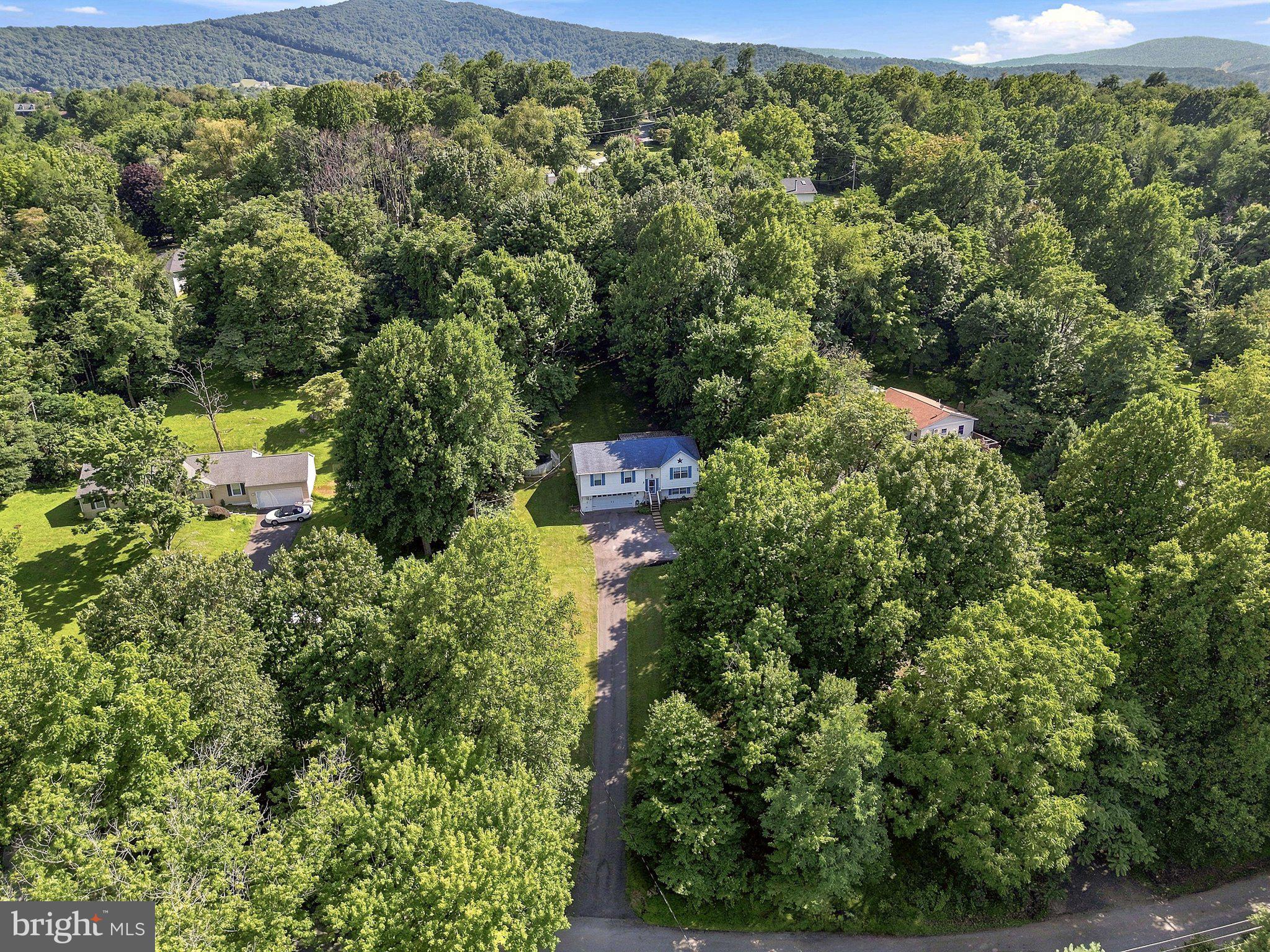 APPLE MT LAKE - Residential