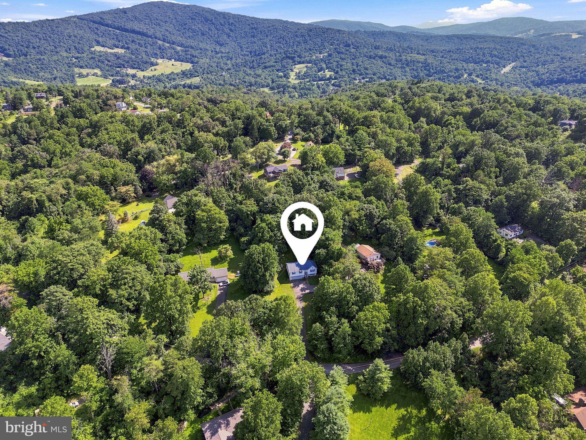 APPLE MT LAKE - Residential