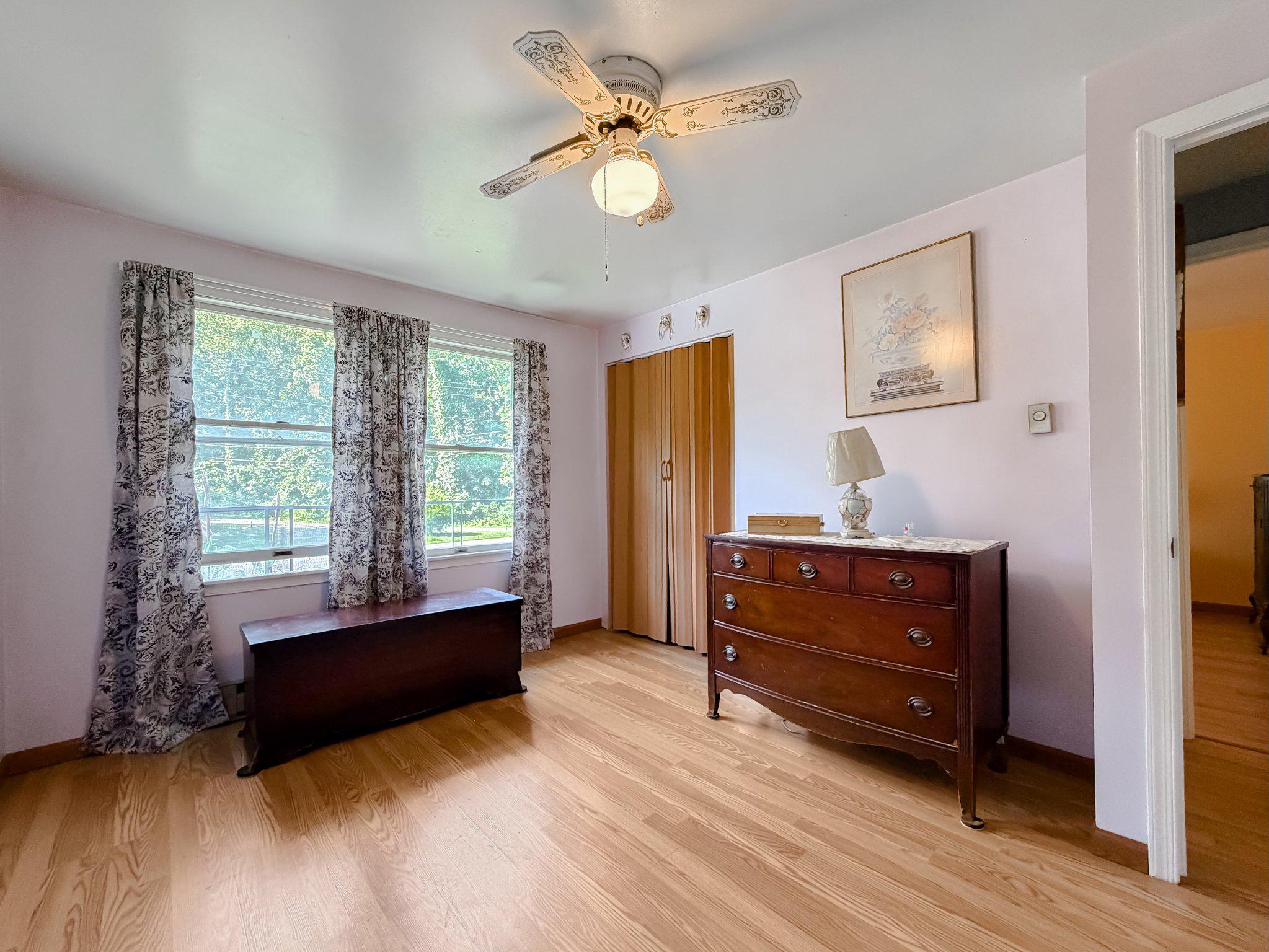 WESTERN SHORES - Residential