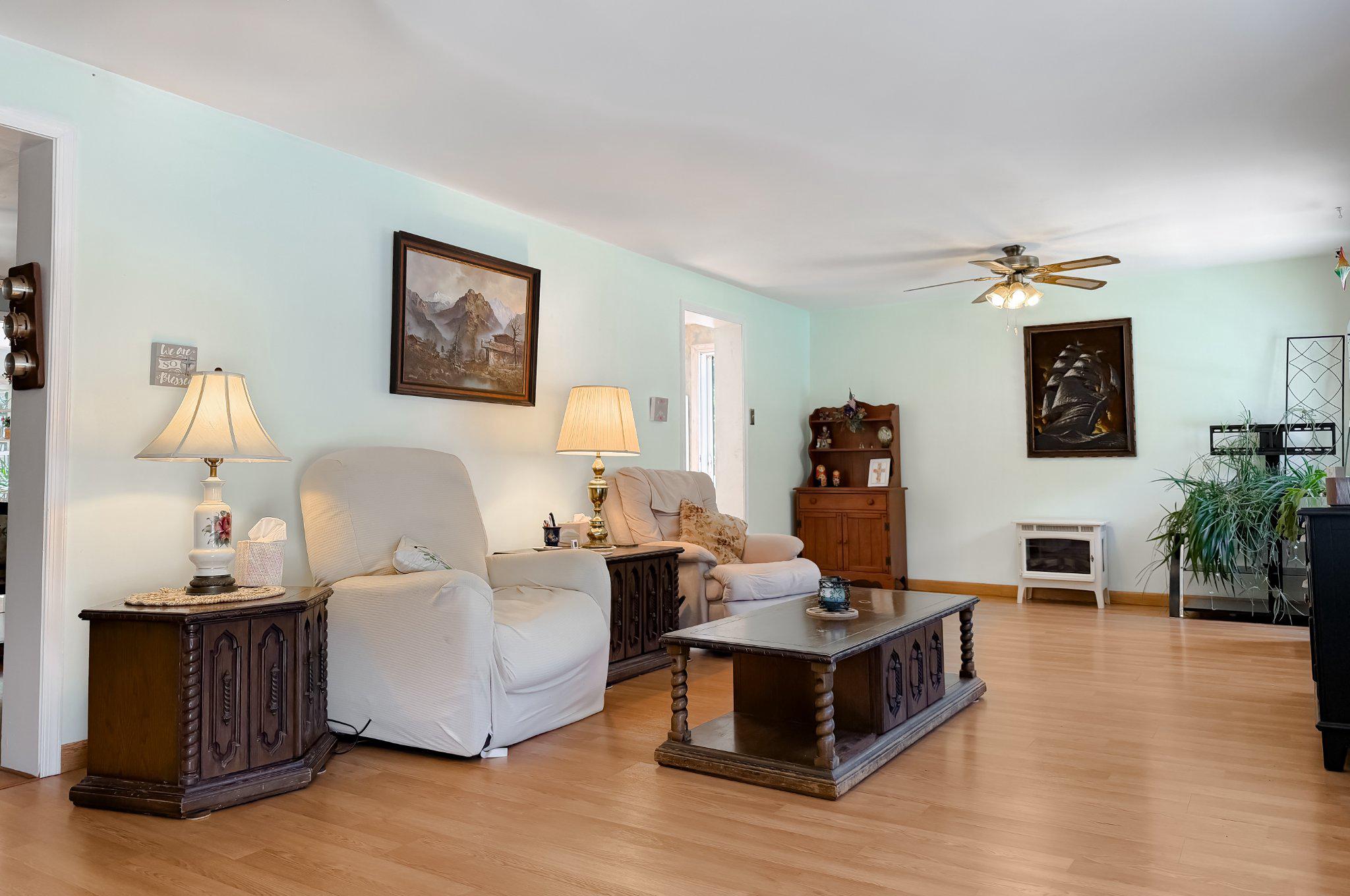 WESTERN SHORES - Residential