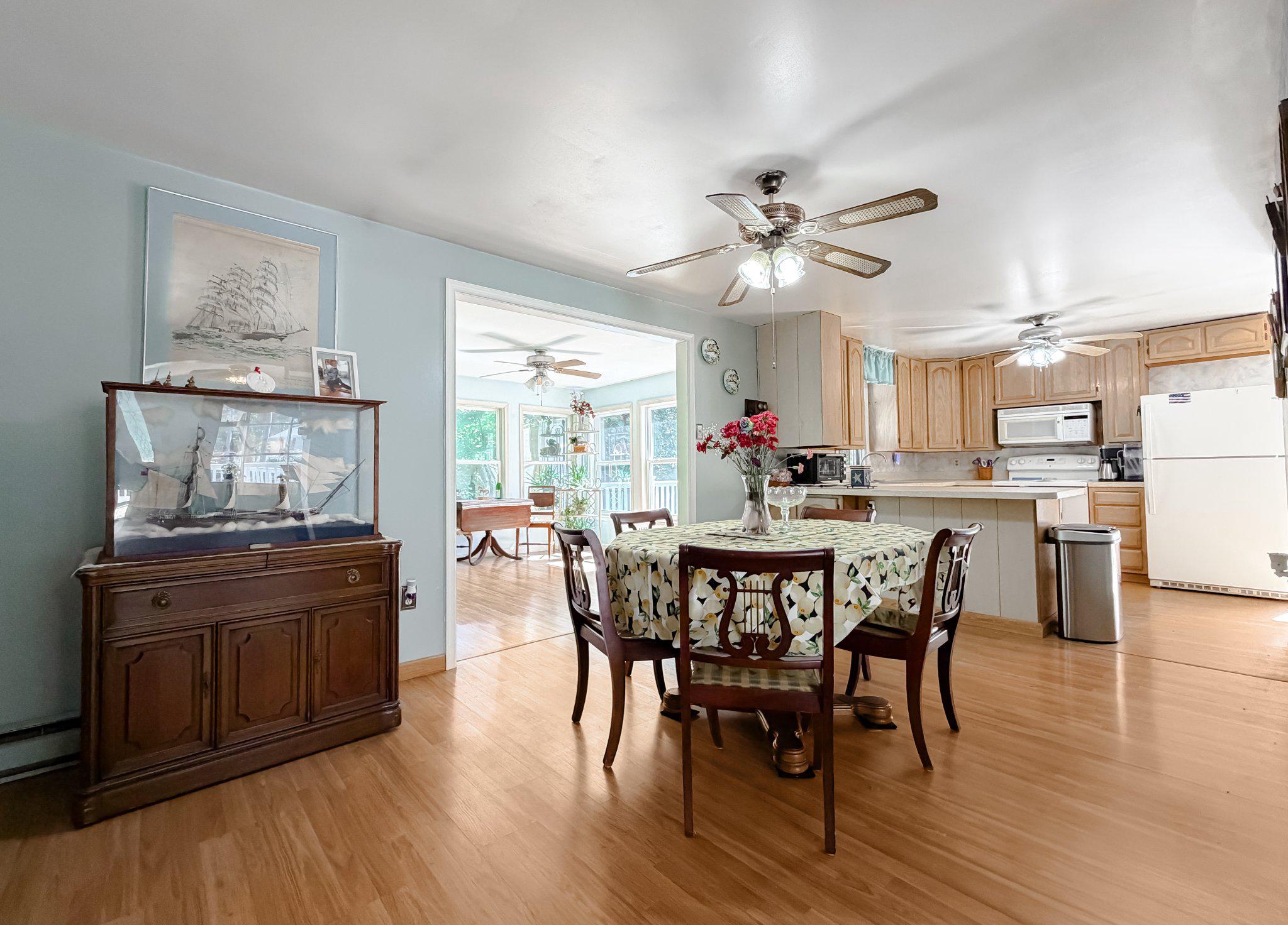 WESTERN SHORES - Residential