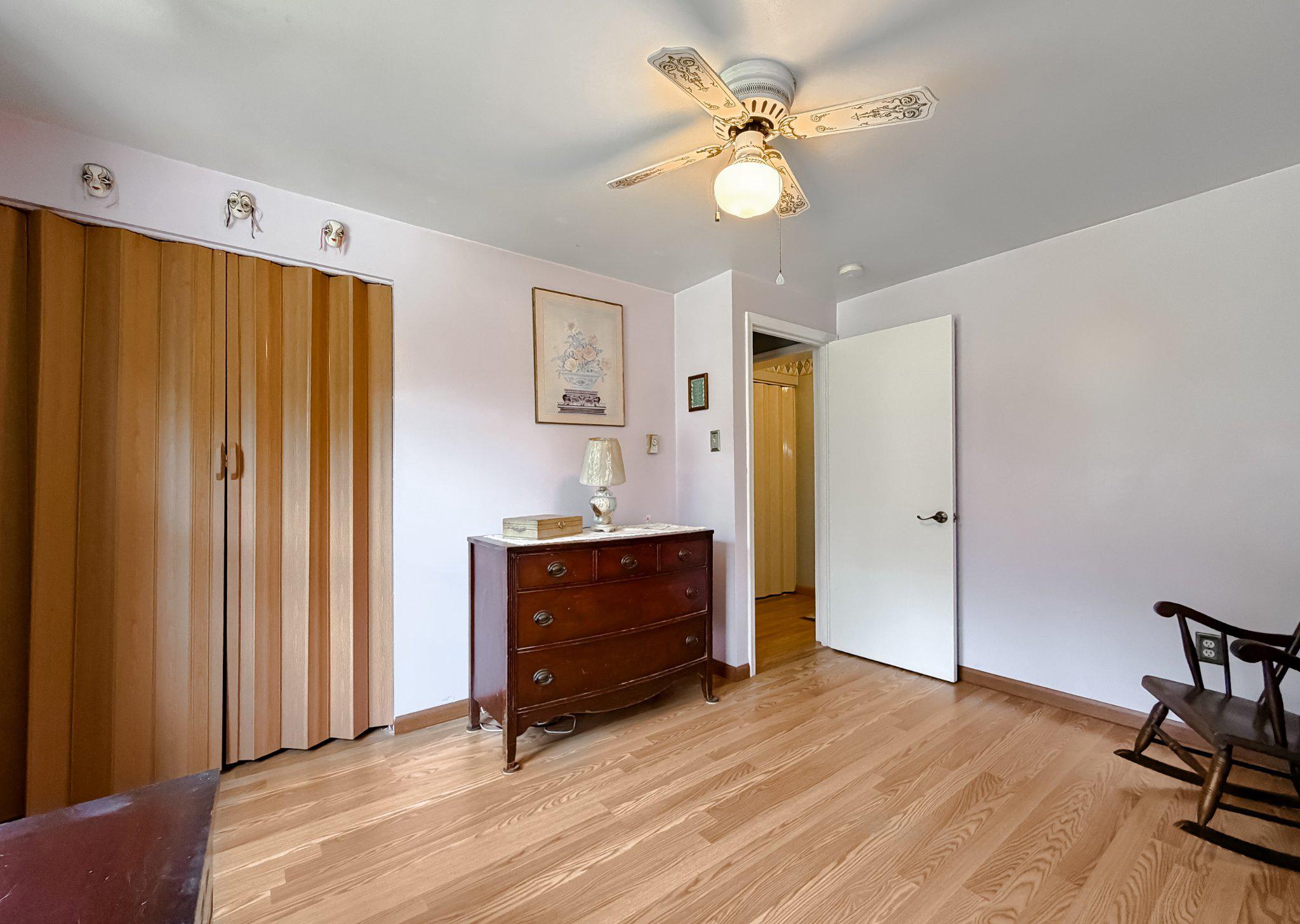WESTERN SHORES - Residential
