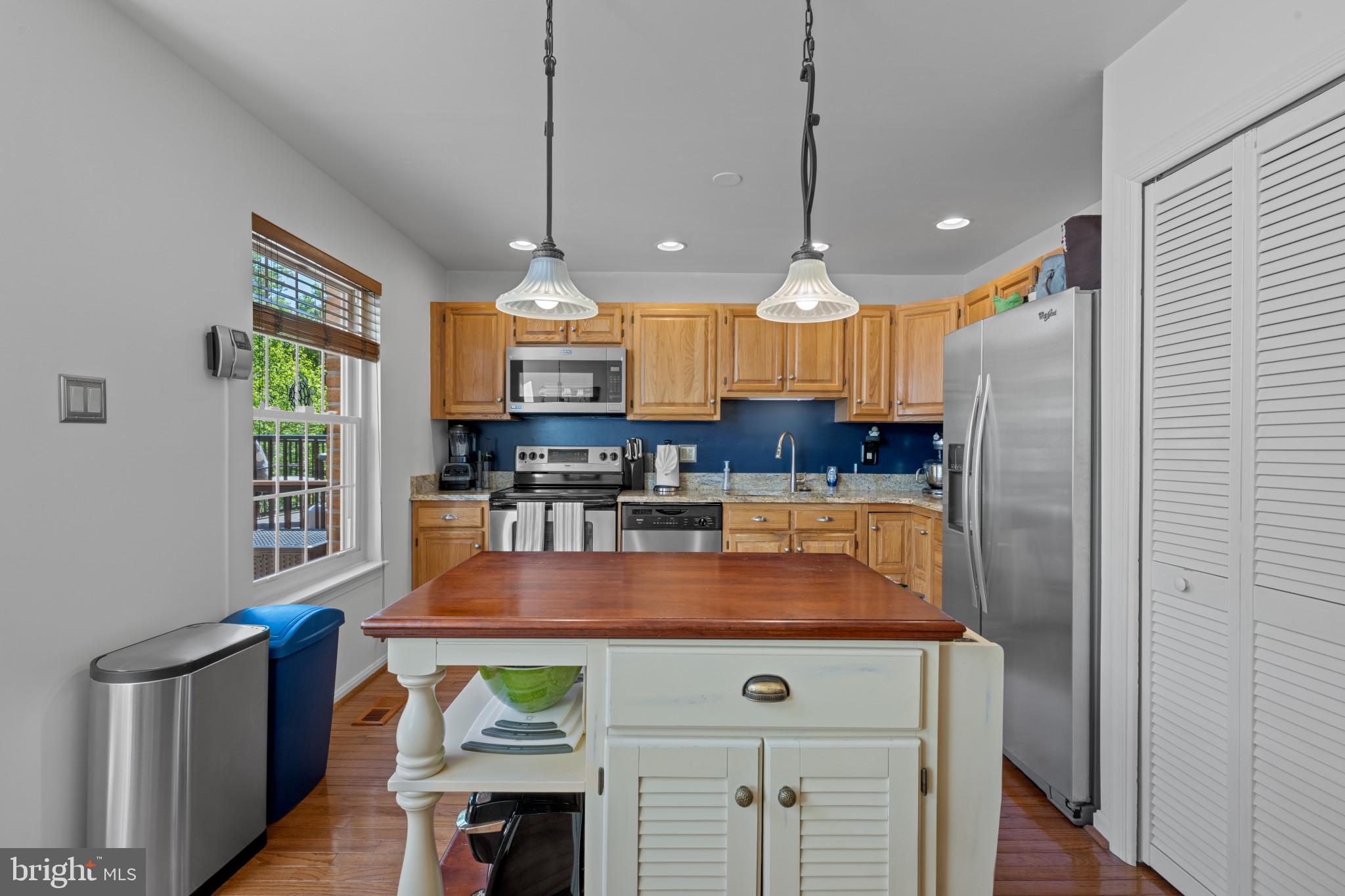 LOVETON FARMS - Residential