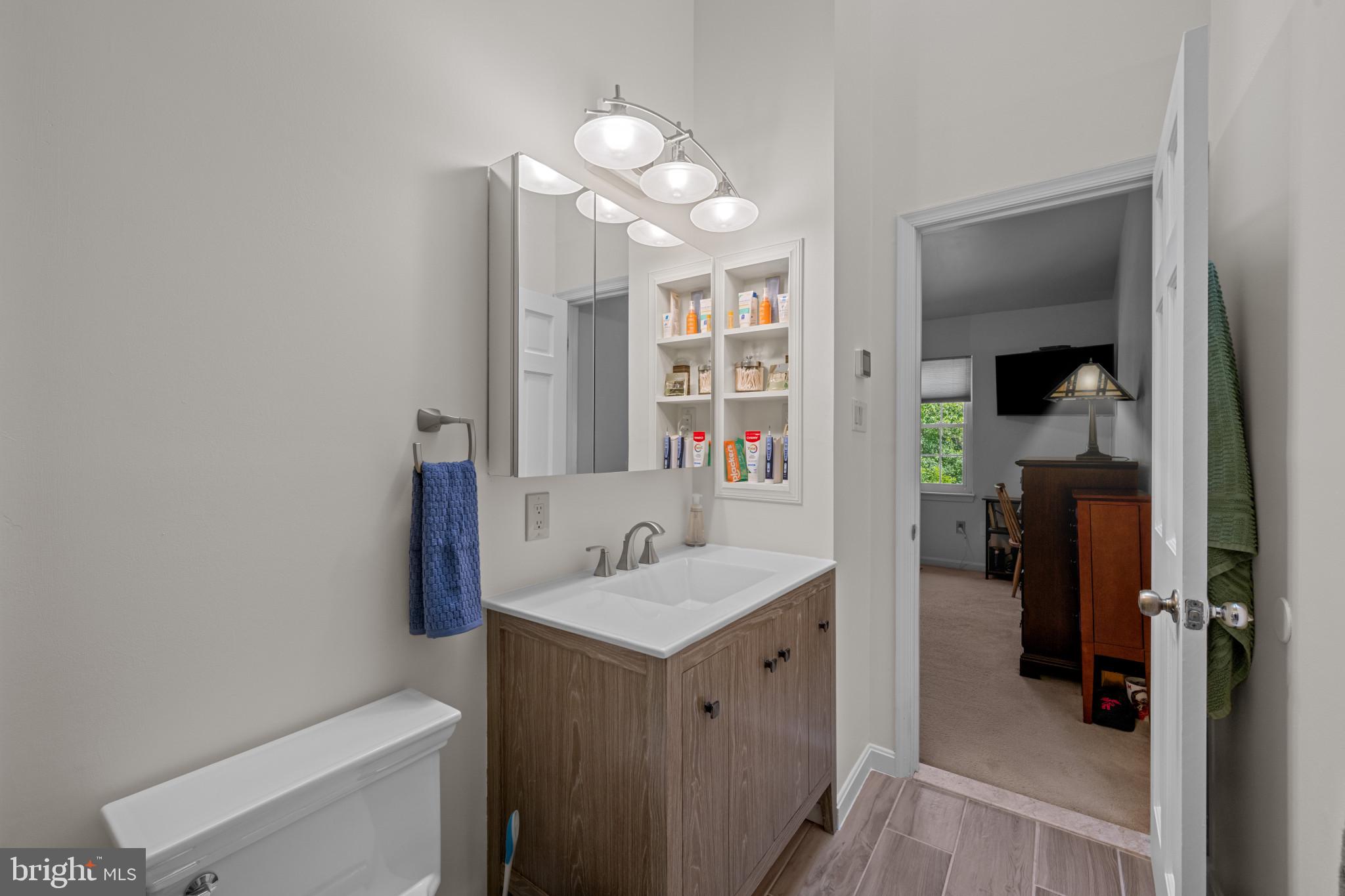 LOVETON FARMS - Residential