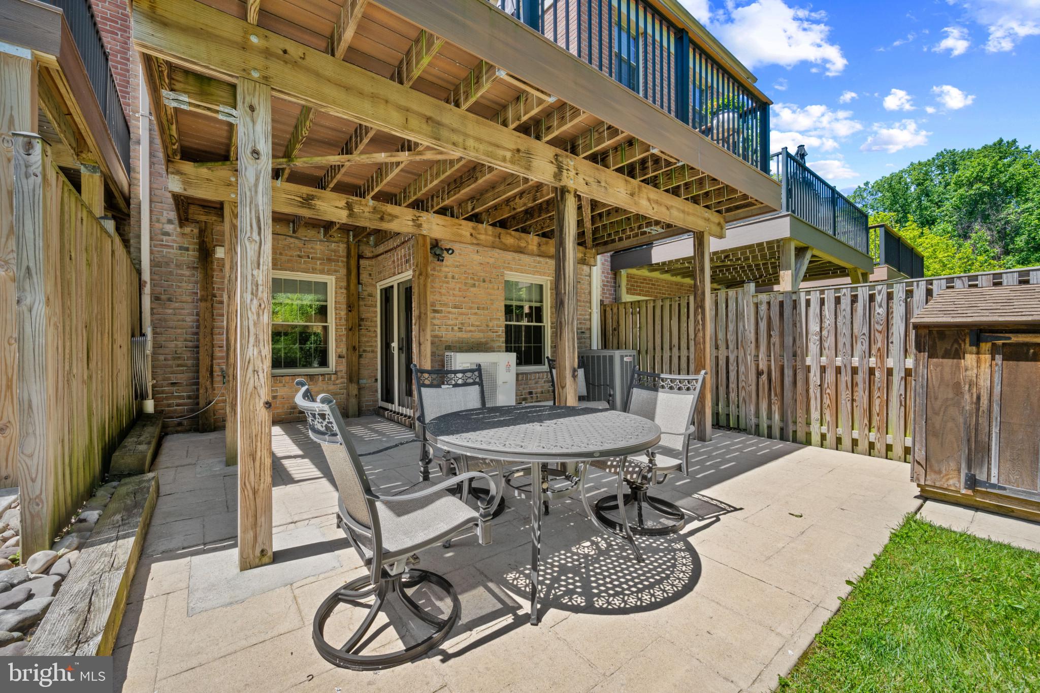 LOVETON FARMS - Residential