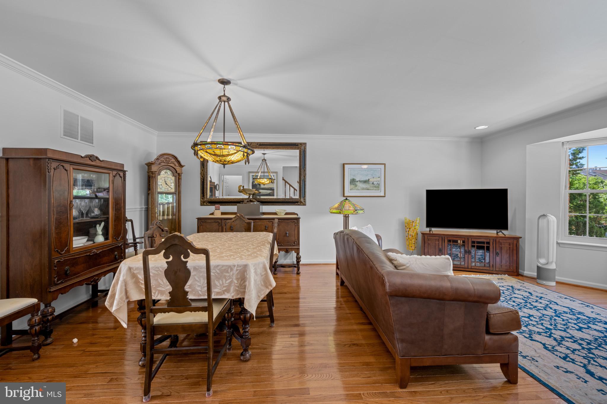 LOVETON FARMS - Residential