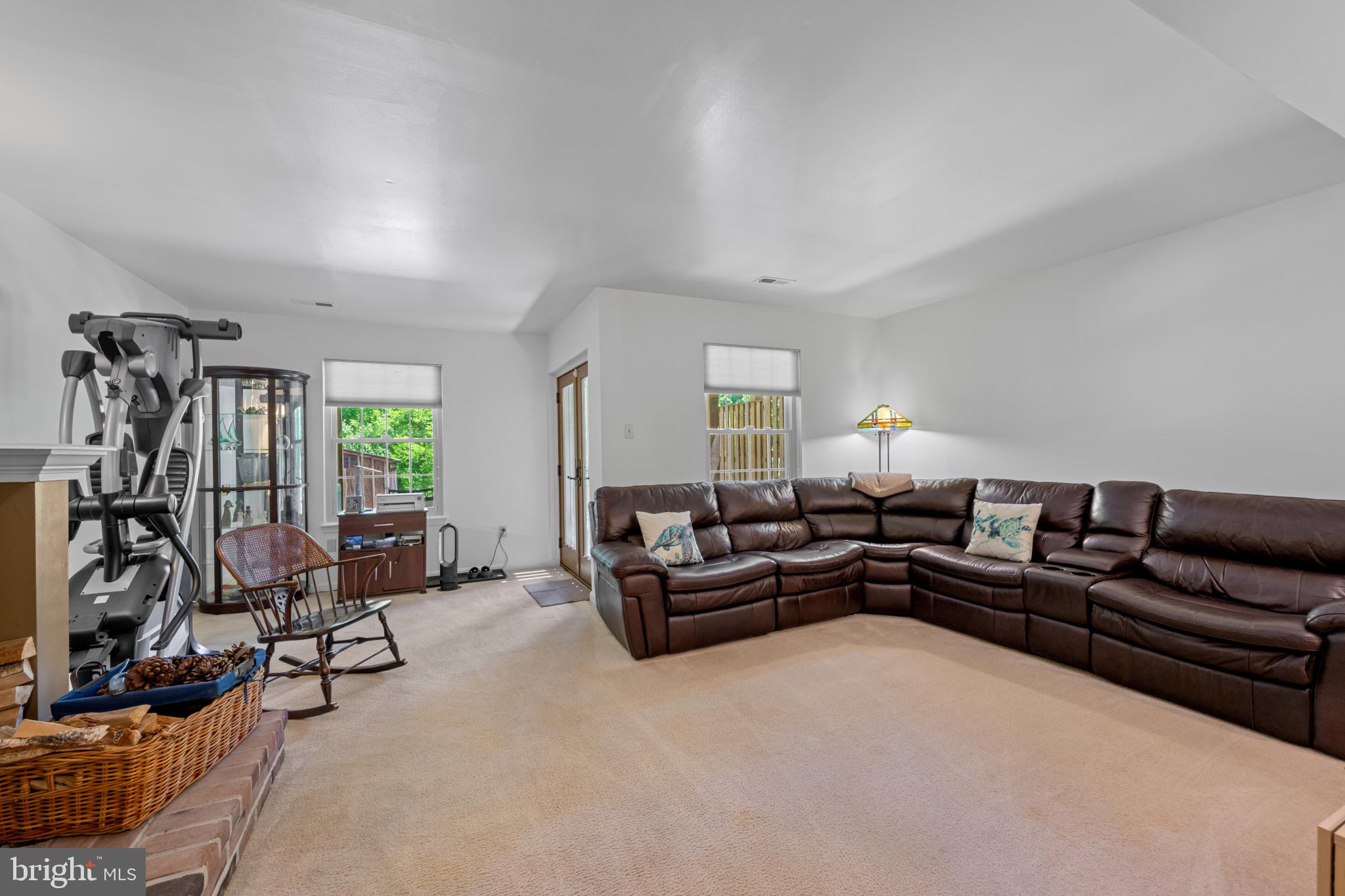 LOVETON FARMS - Residential