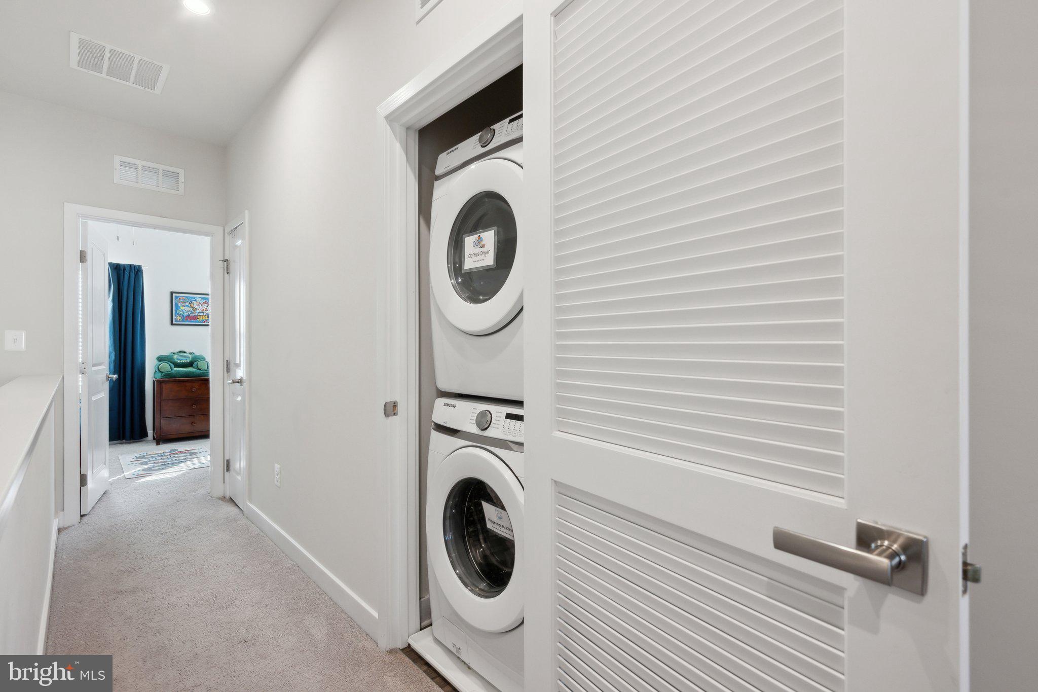 OLDHAM CROSSING - Residential
