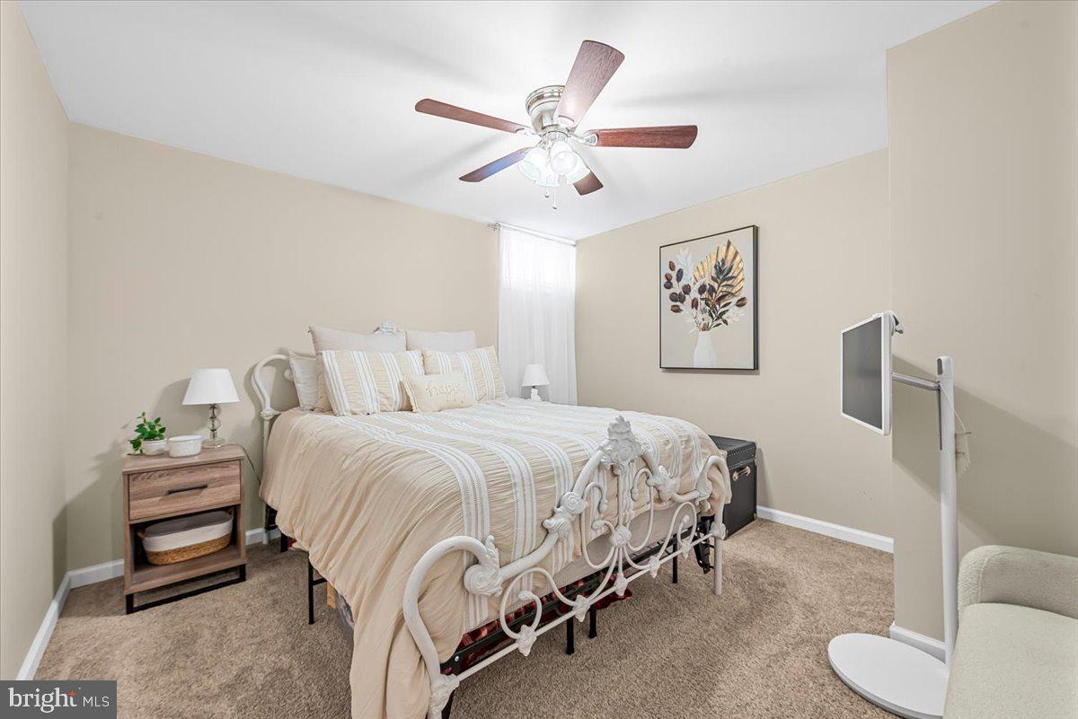 WILLOW BROOK - Residential