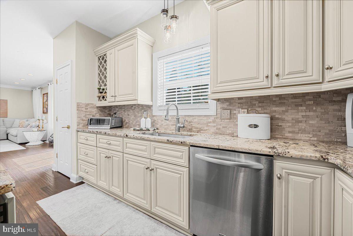WILLOW BROOK - Residential