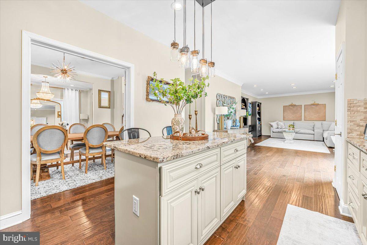 WILLOW BROOK - Residential