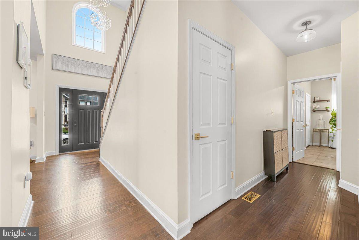 WILLOW BROOK - Residential