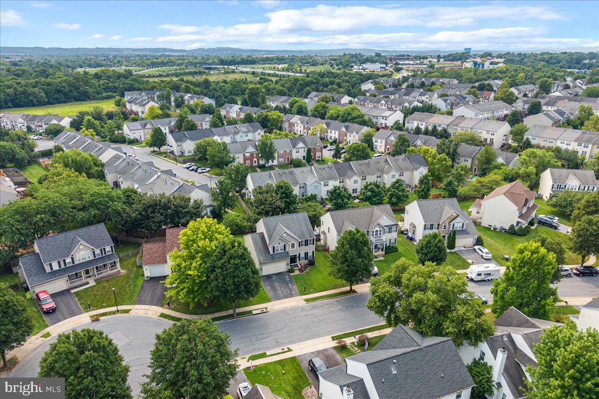 WILLOW BROOK - Residential